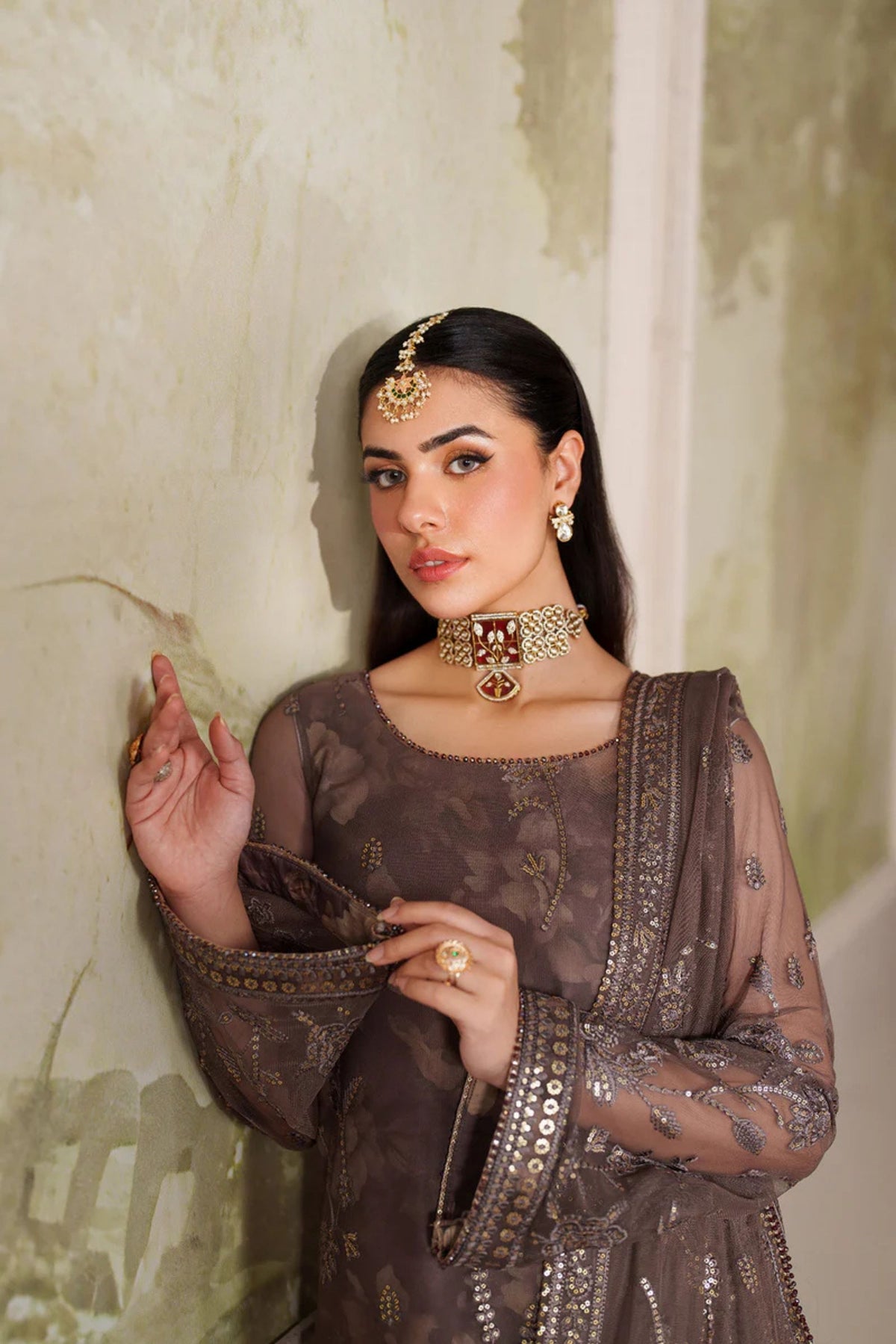 Modern Pakistani Wedding Outfits