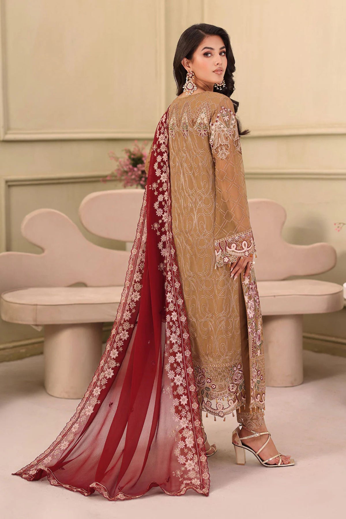 Fancy Suits For Pakistani Wedding In Melbourne