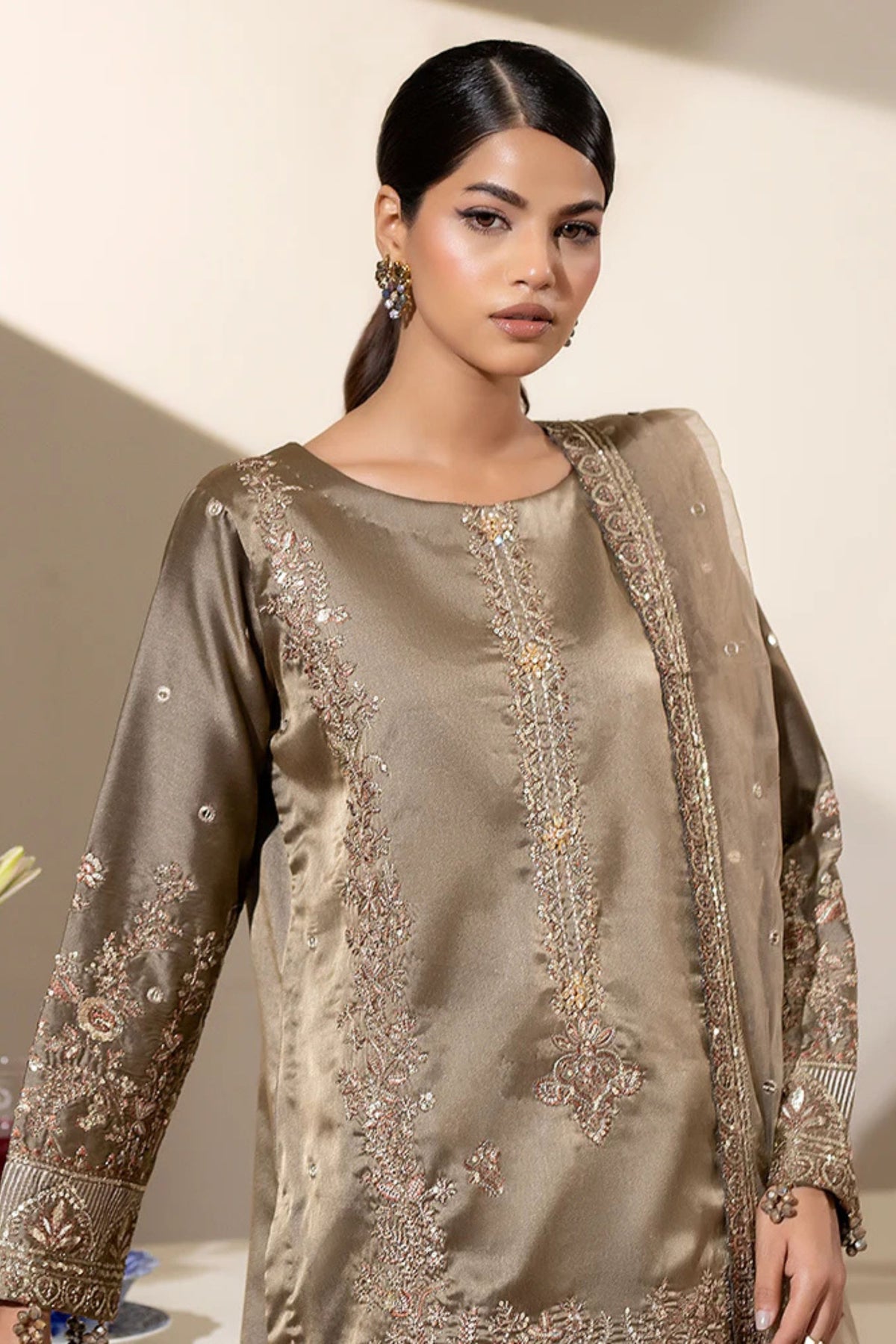 Pakistani Wedding Suits For Women
