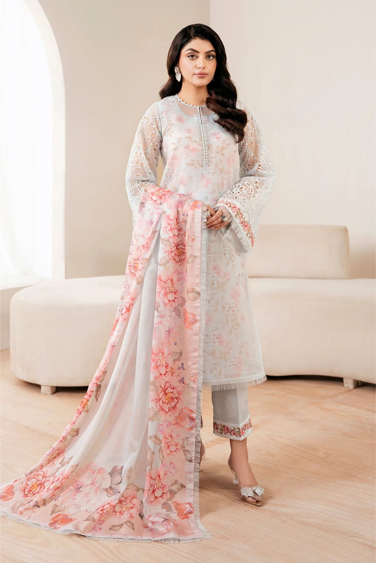 Pakistani Wedding Clothes For Females