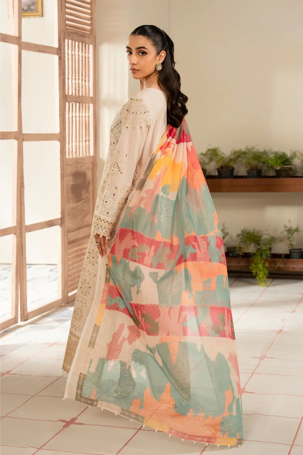 Pakistani Lawn Suits Online Sydney