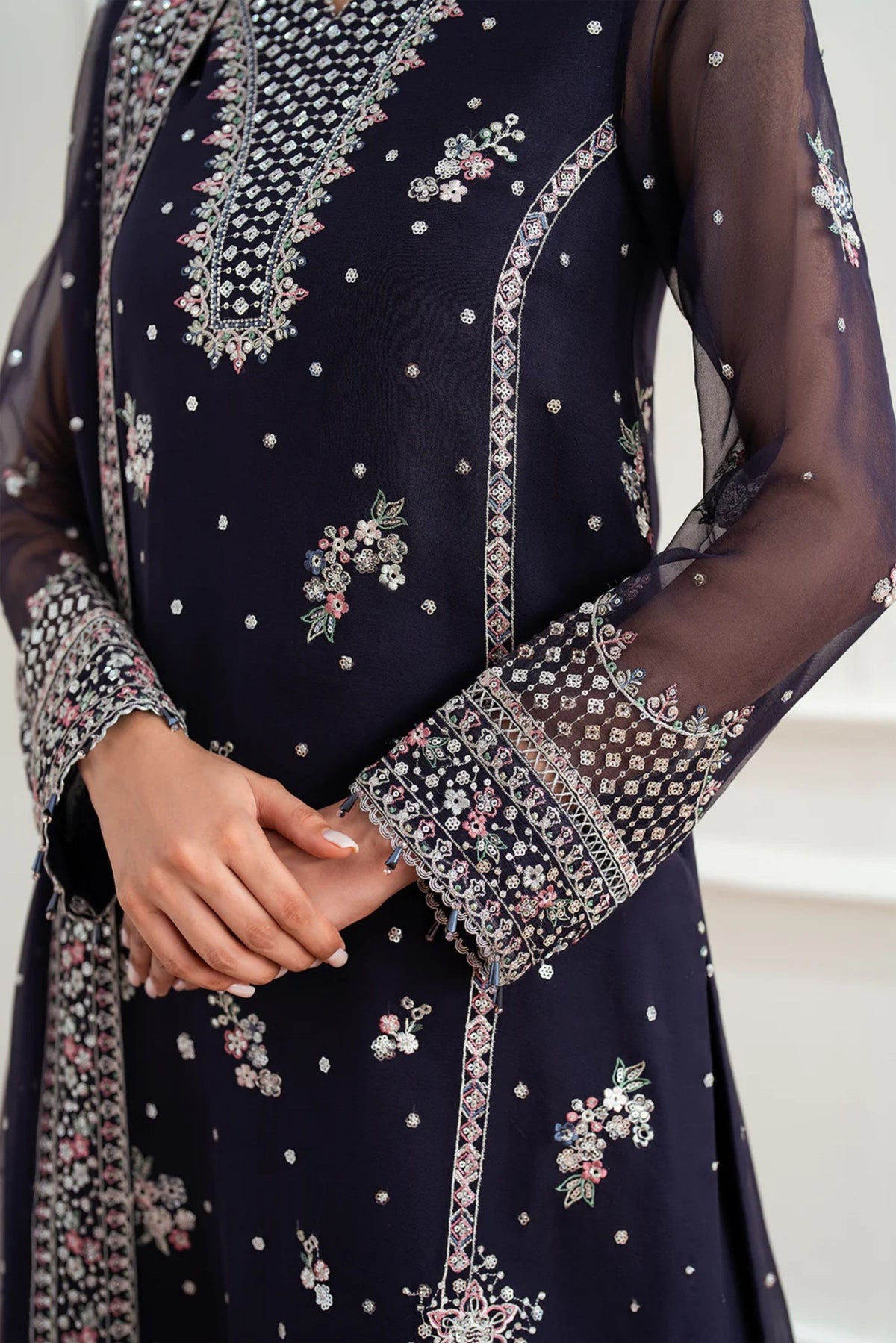 Party Dress For Pakistani Wedding In UK