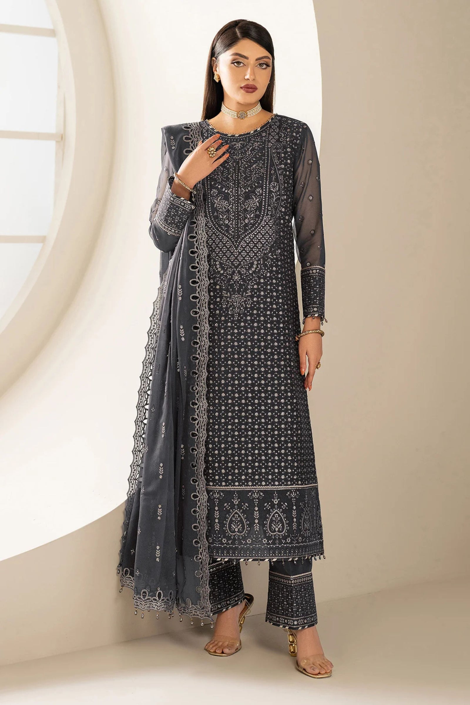 Pakistani Wedding Outfits For Ladies In Hillsborough