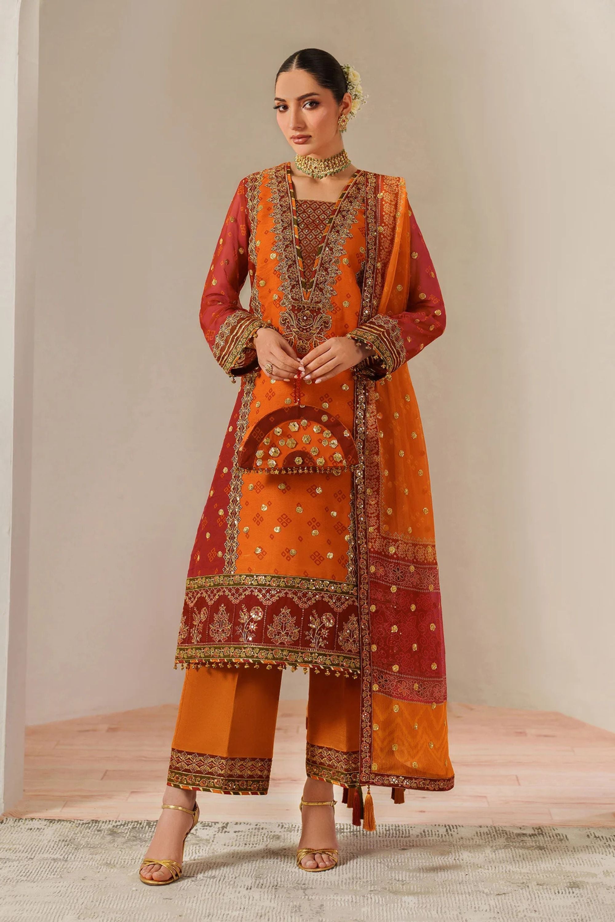 Pakistani Mehndi Night Outfit In Sydney