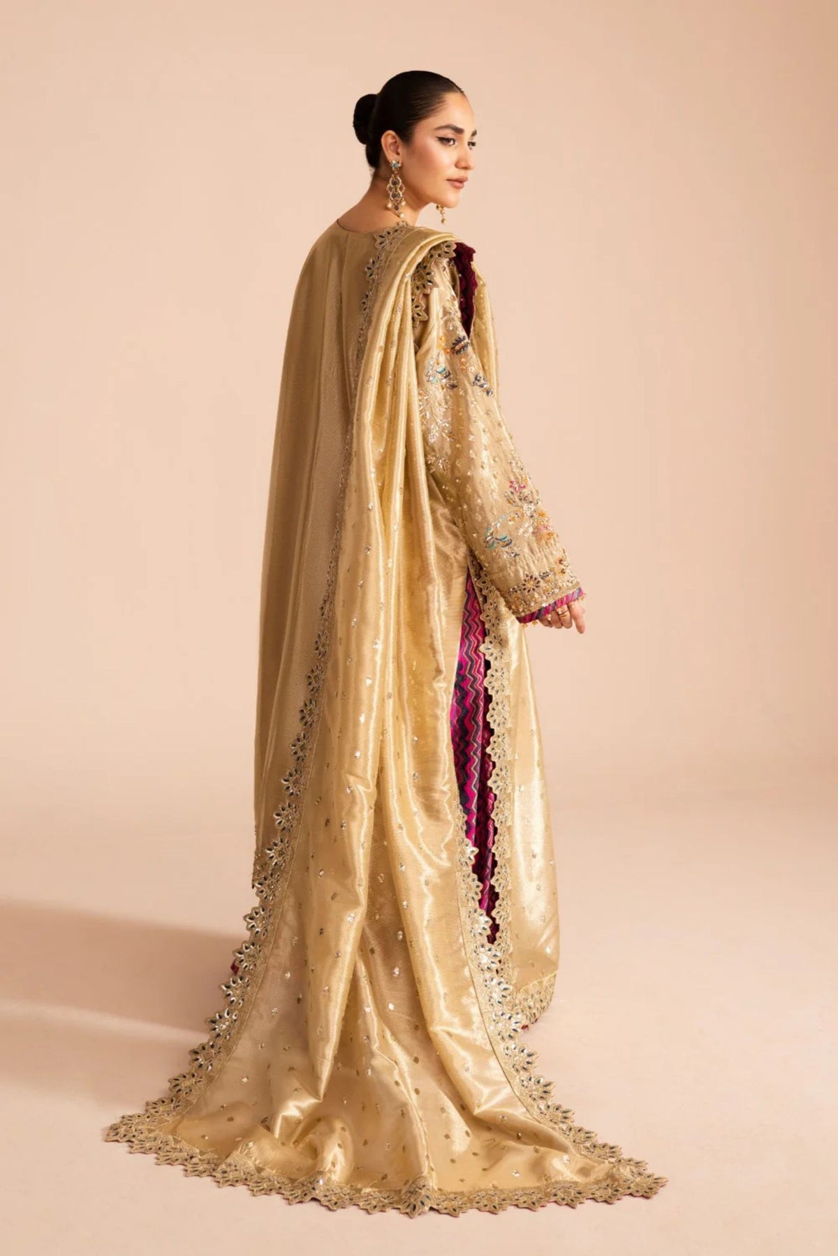 Pakistani Suits To Attend Wedding