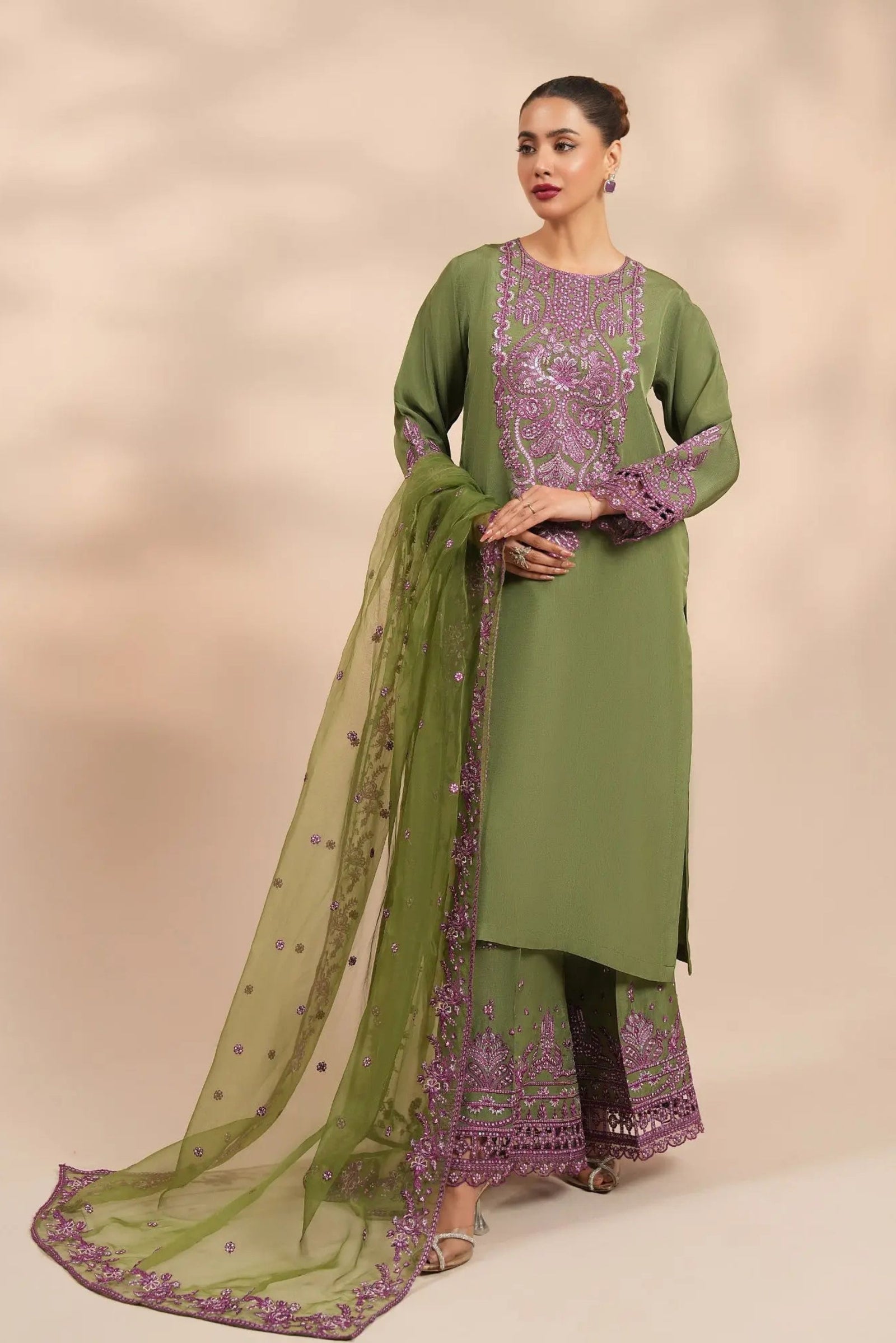 Pakistani Formal Wear Dresses Online