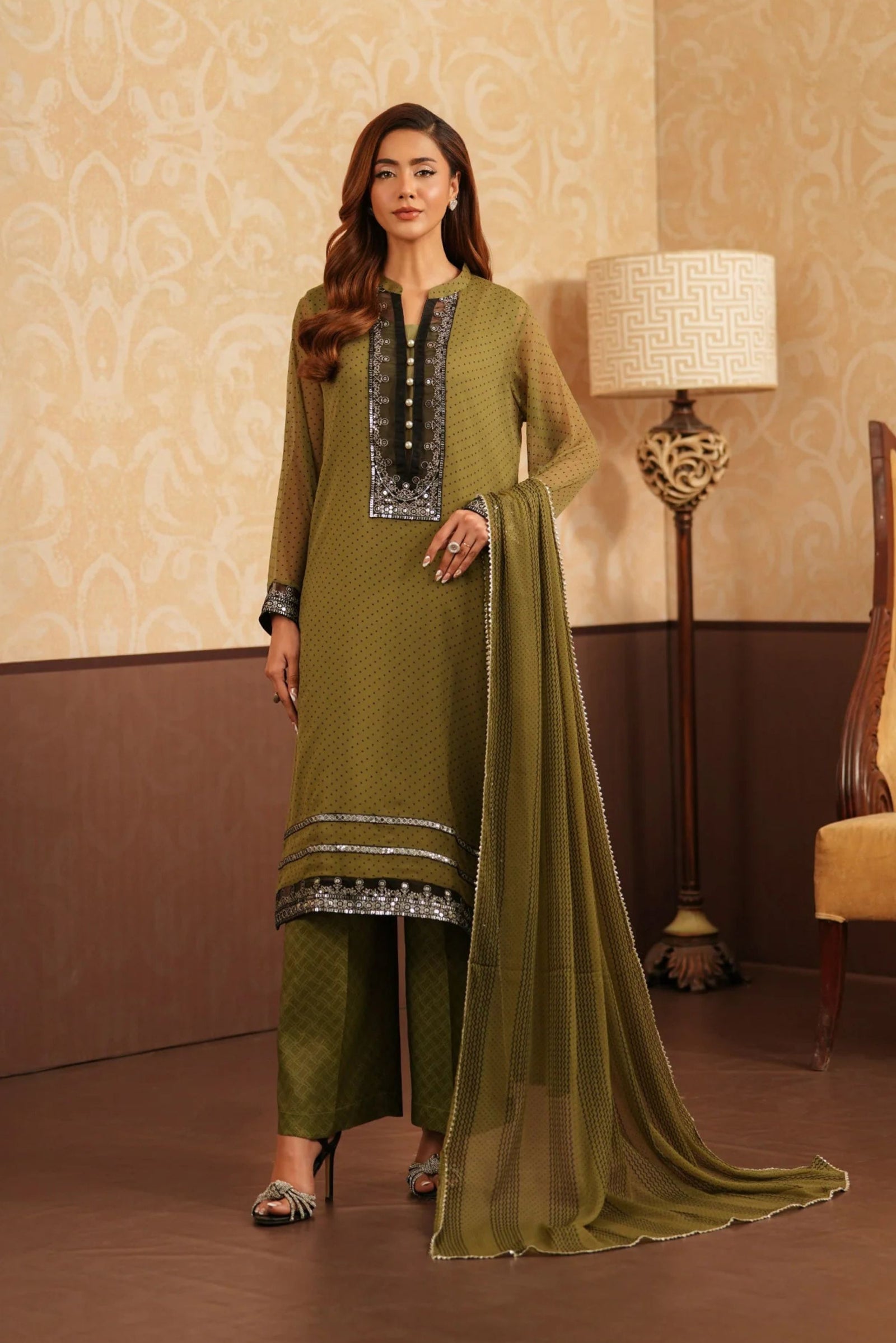 Pakistani Formal Wear Dresses Online