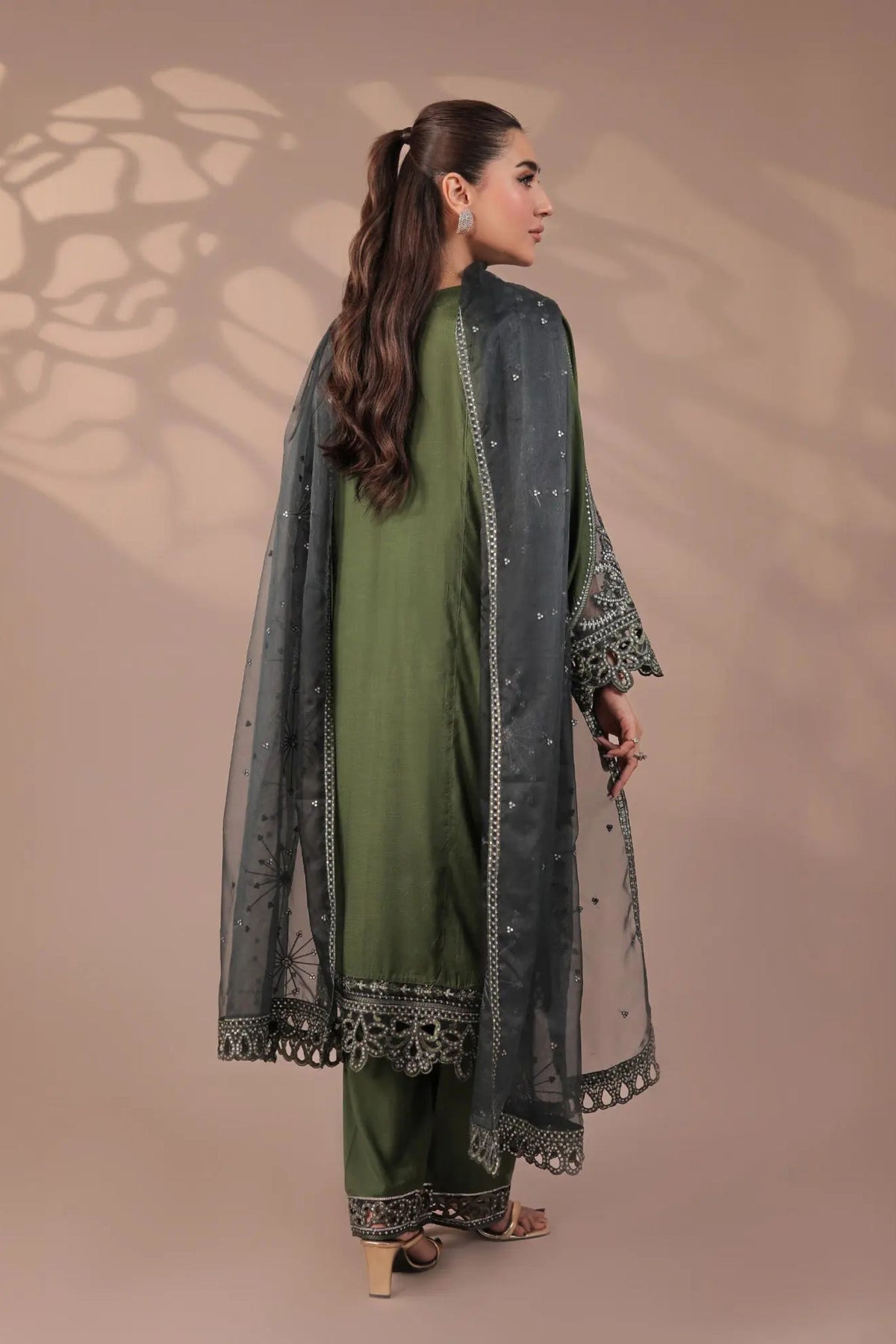 Fancy Dress For Pakistani Wedding