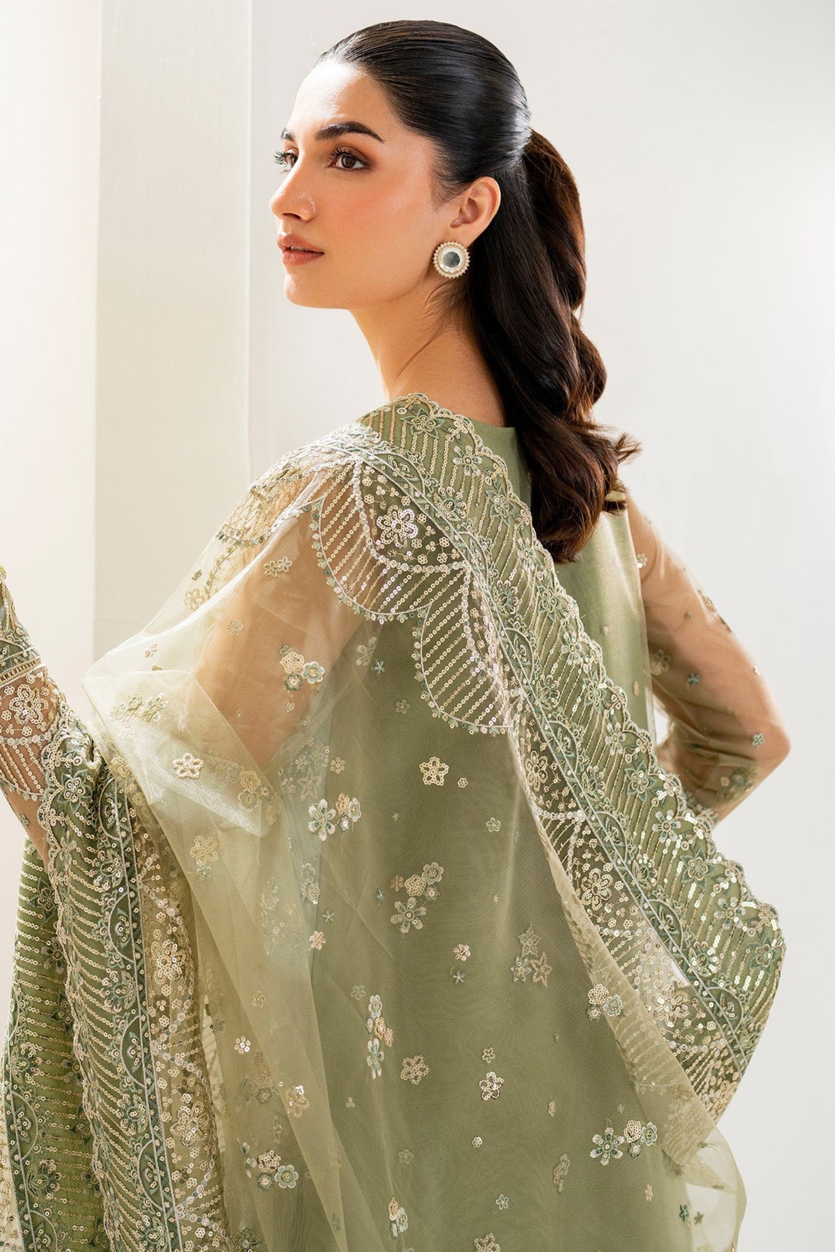 Pakistani Wedding Fashion For Women