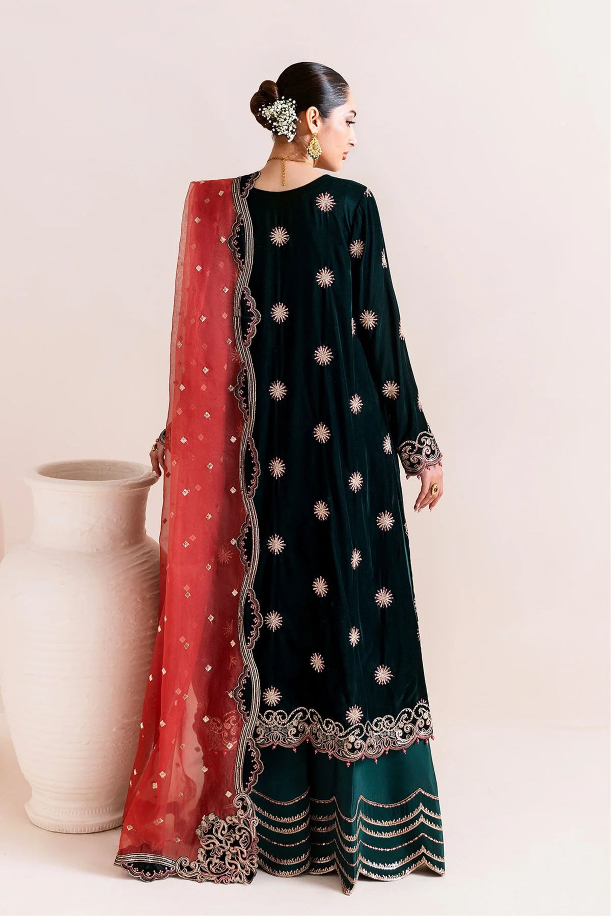 Wedding Party Outfits for Women