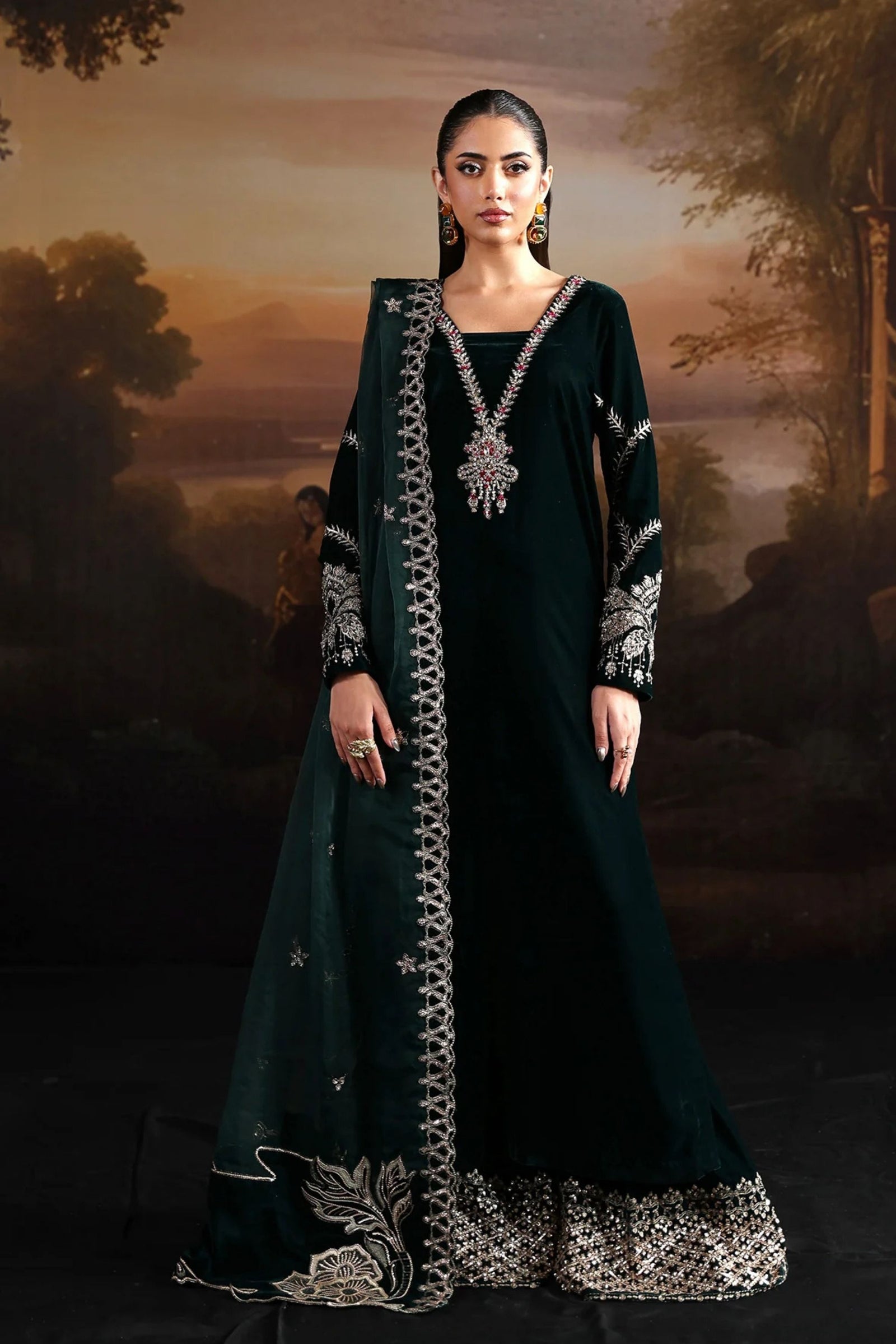 Pakistani Ladies Wedding Outfits In Sydney