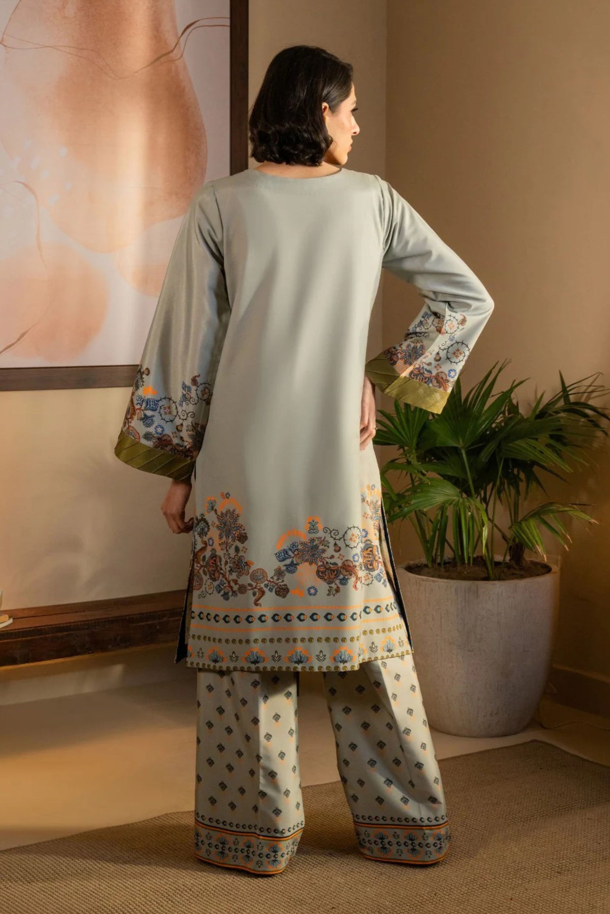 Pakistani Formal Wears For Women