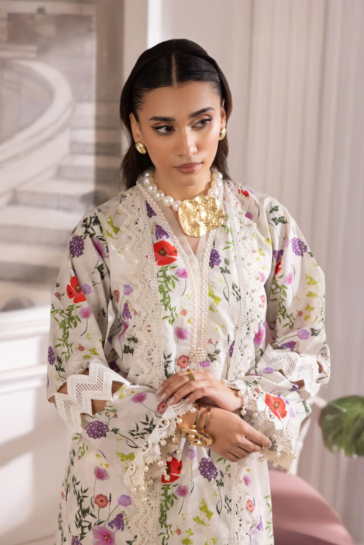 Pakistani Formal Suits For Ladies