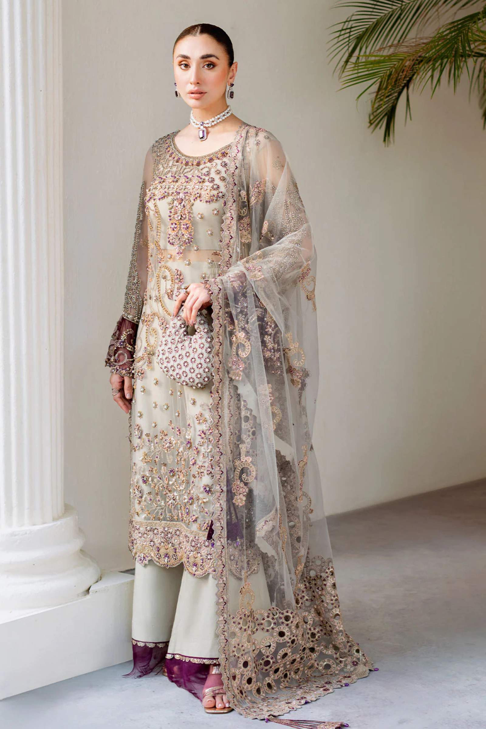 Pakistani Wedding Ensembles For Females