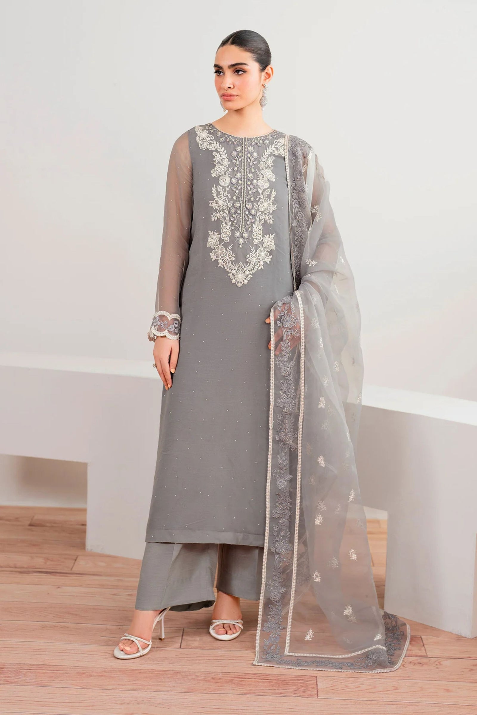 pakistani formal dress for wedding

