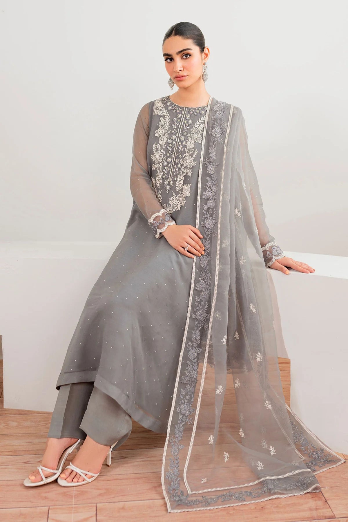 pakistani formal dress for wedding