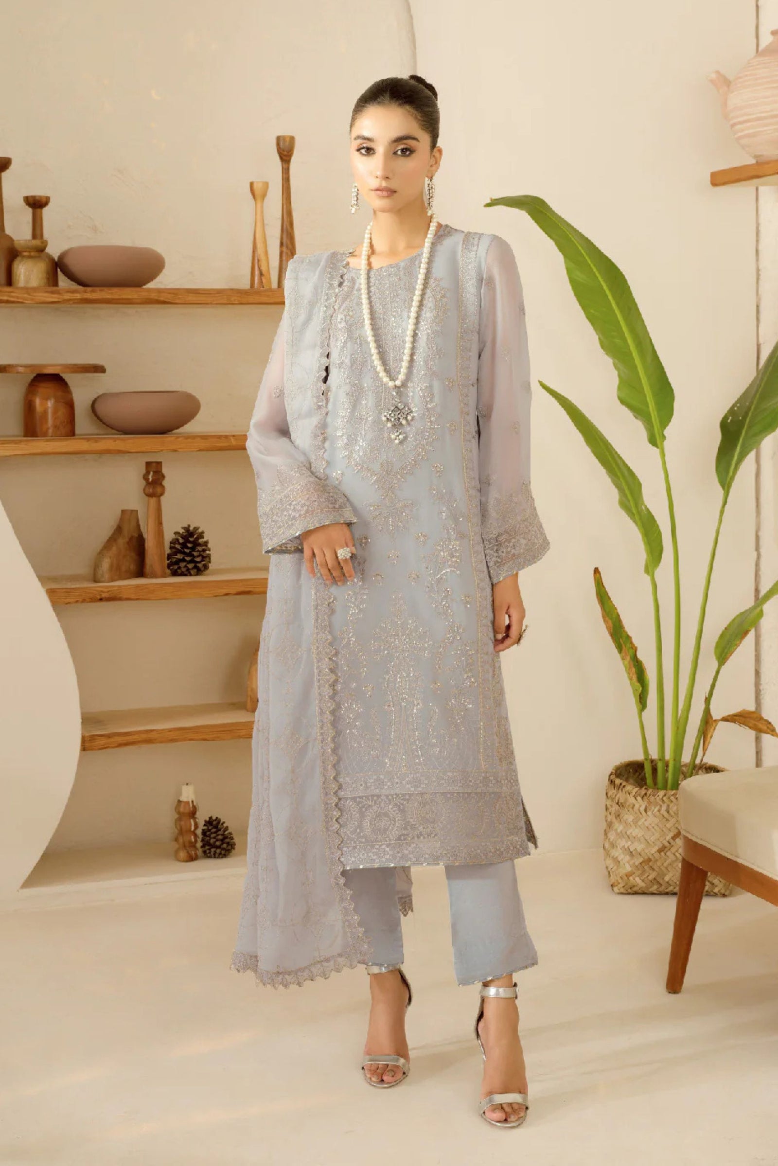 Party Suits For Pakistani Wedding