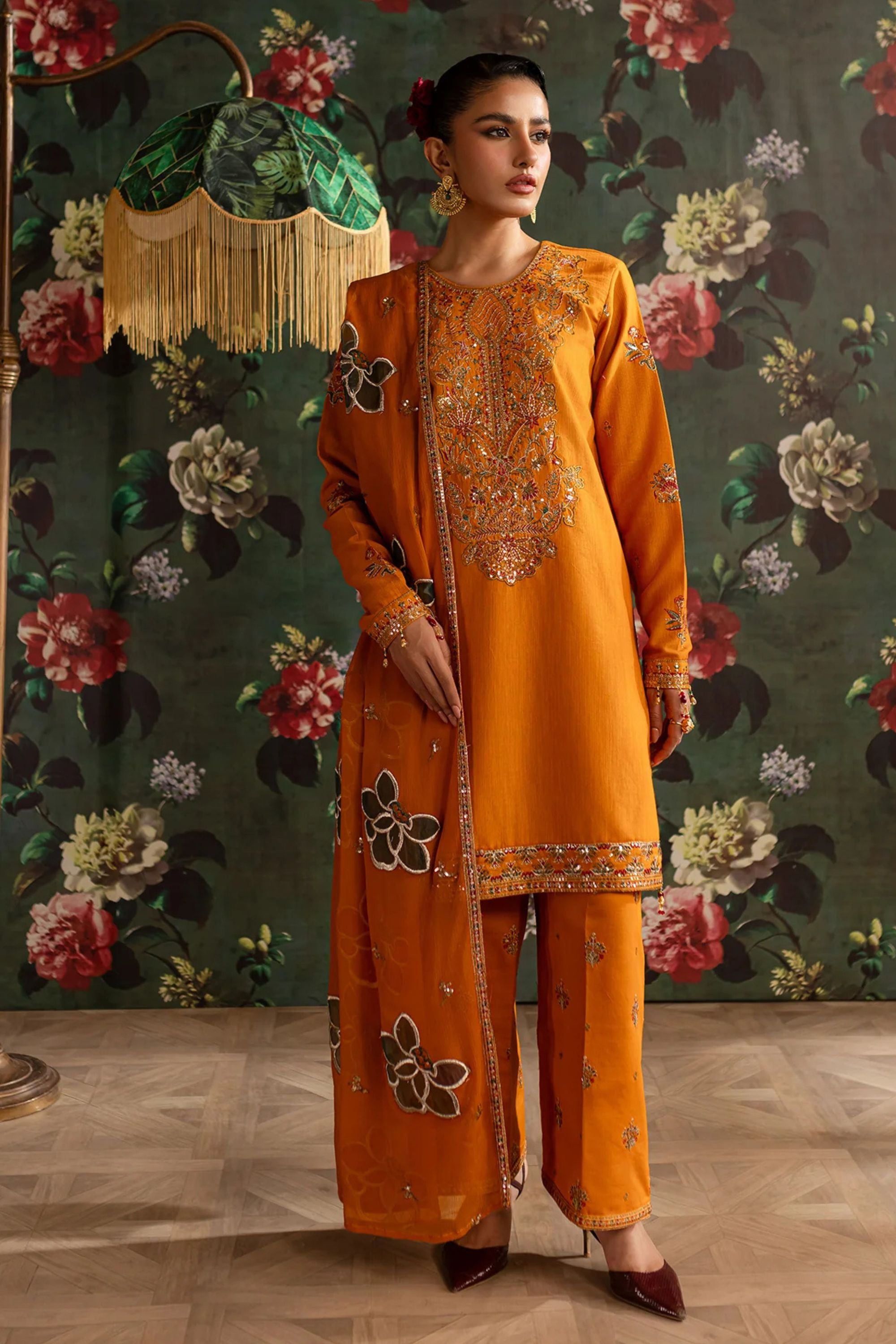 Mehndi wear Suits For Function