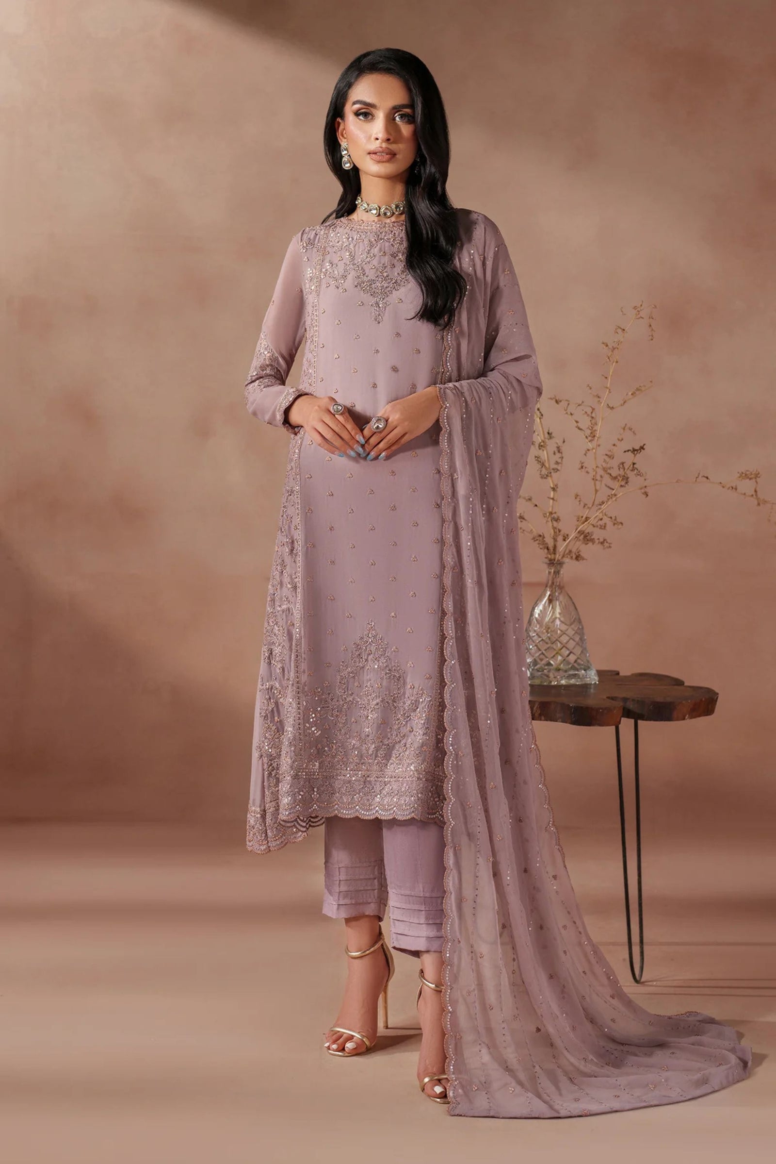 Pakistani Wedding Suits For Women