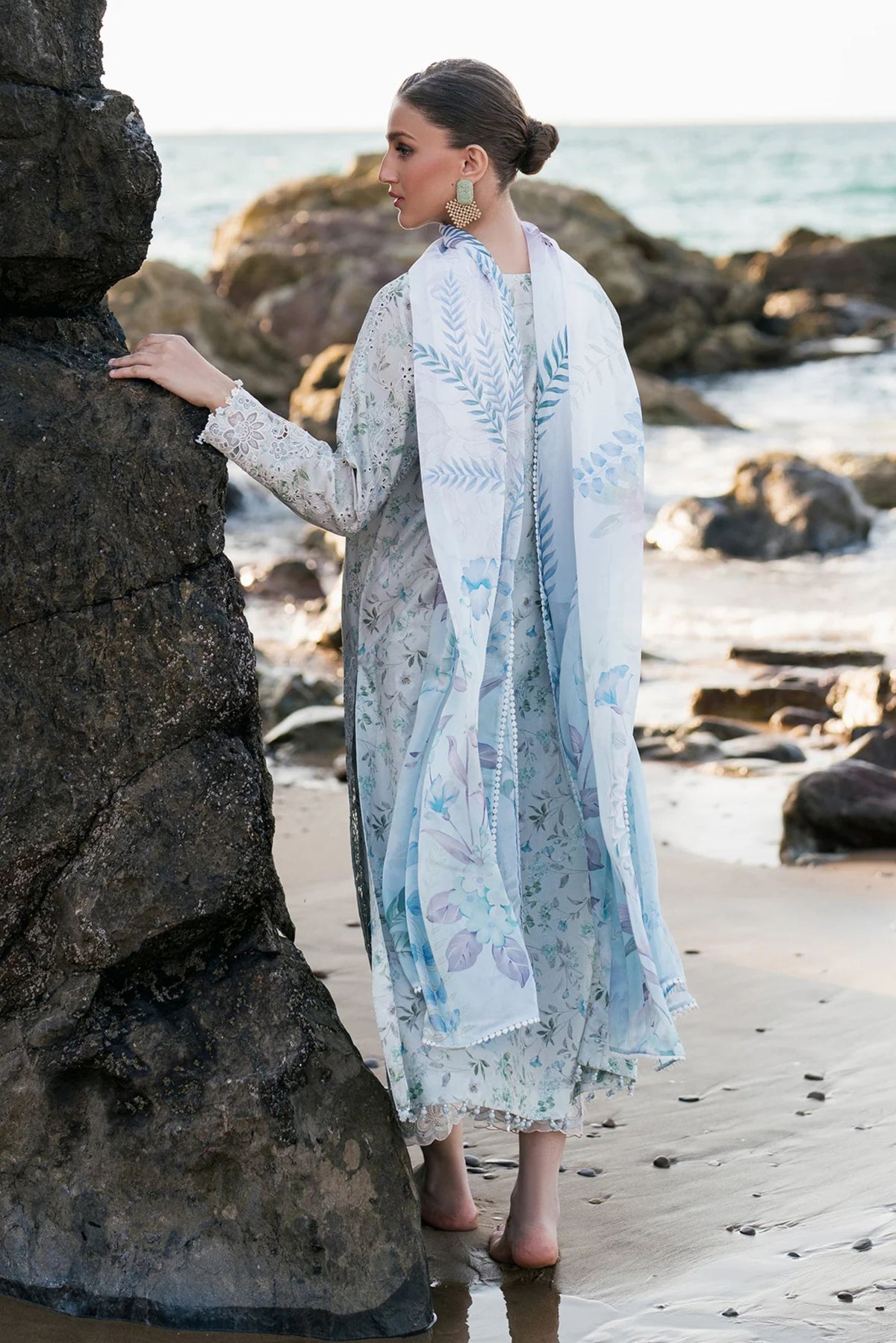 Pakistani Lawn Suits Online Sydney