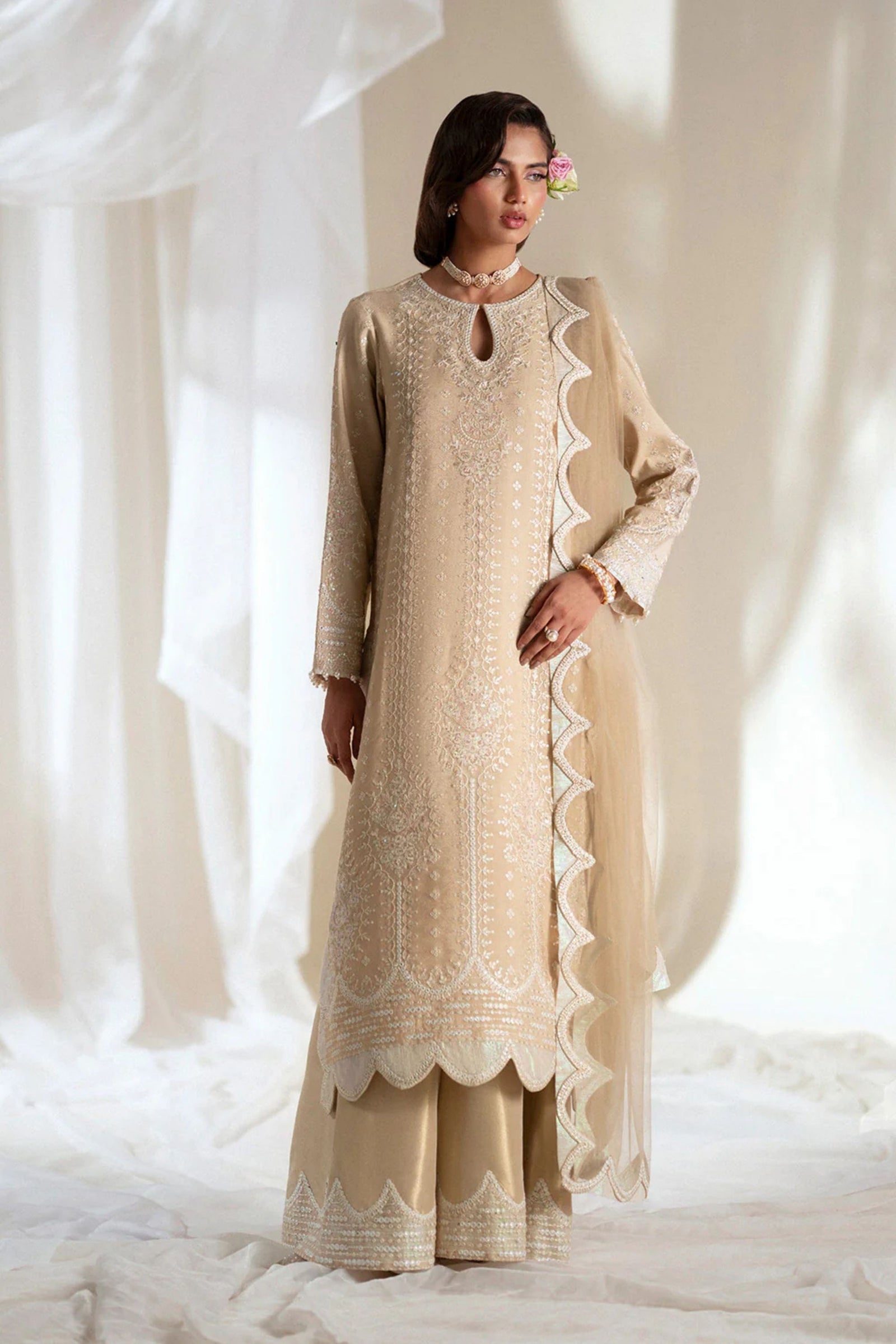 Pakistani Wedding Suits For Women