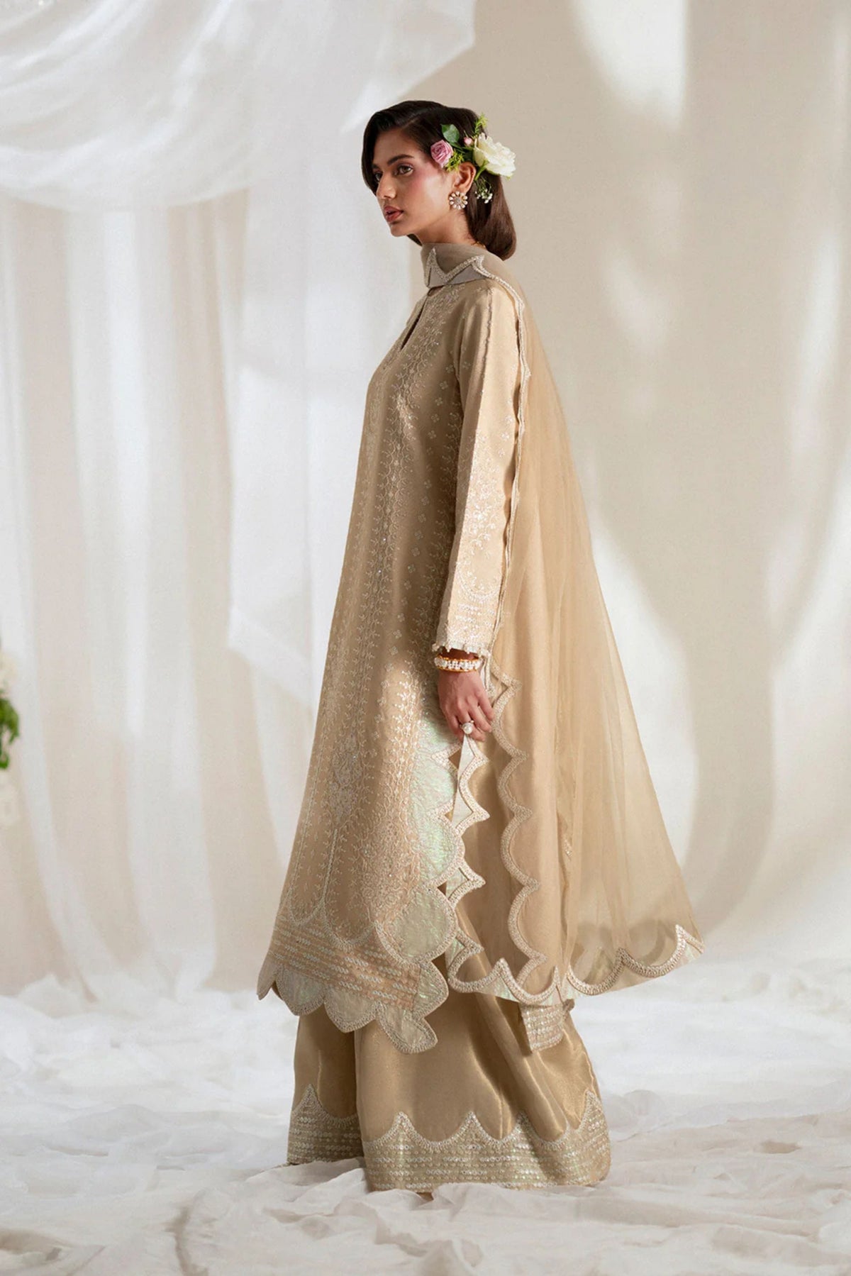 Pakistani Wedding Suits For Women