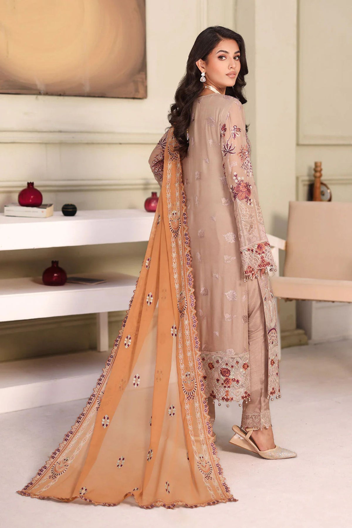 Pakistani Ladies Wedding Outfits In Australia