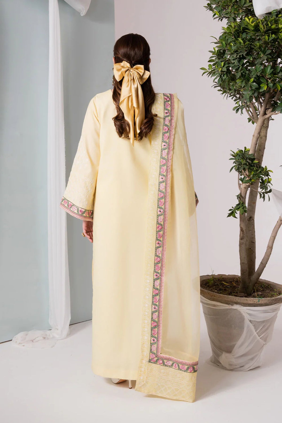 Women&#39;s Readymade Lawn Suit