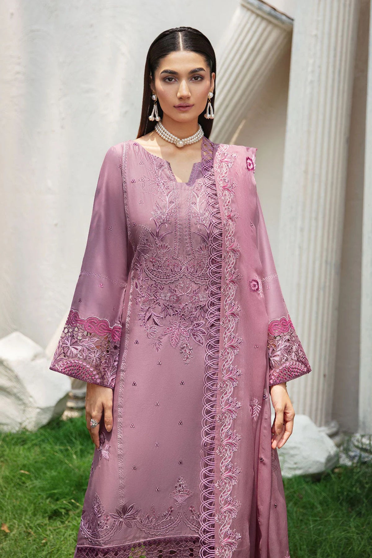 Lilac Embroidered Lawn Suit