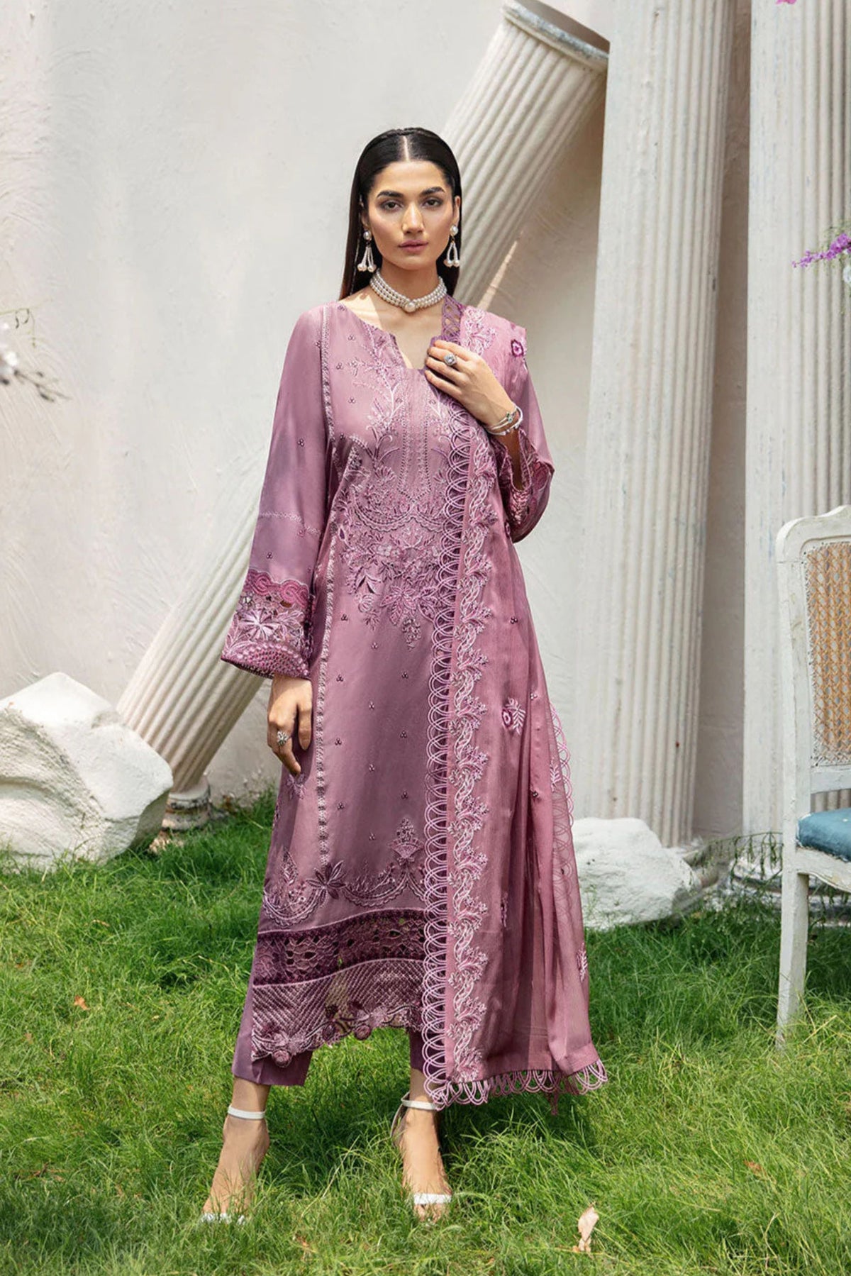 Lilac Embroidered Lawn Suit