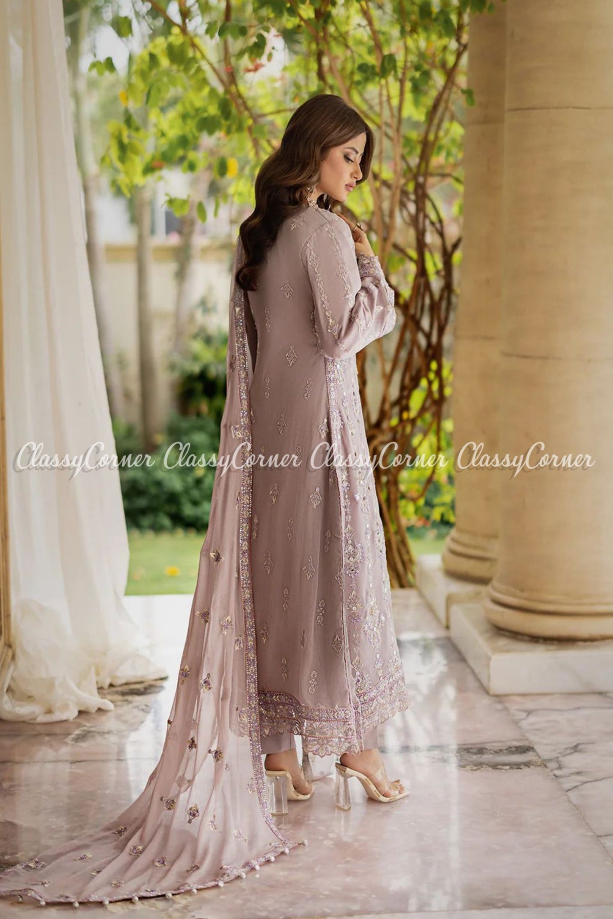 Lilac Chiffon Hand Embroidered Wedding Wear Salwar Kameez
