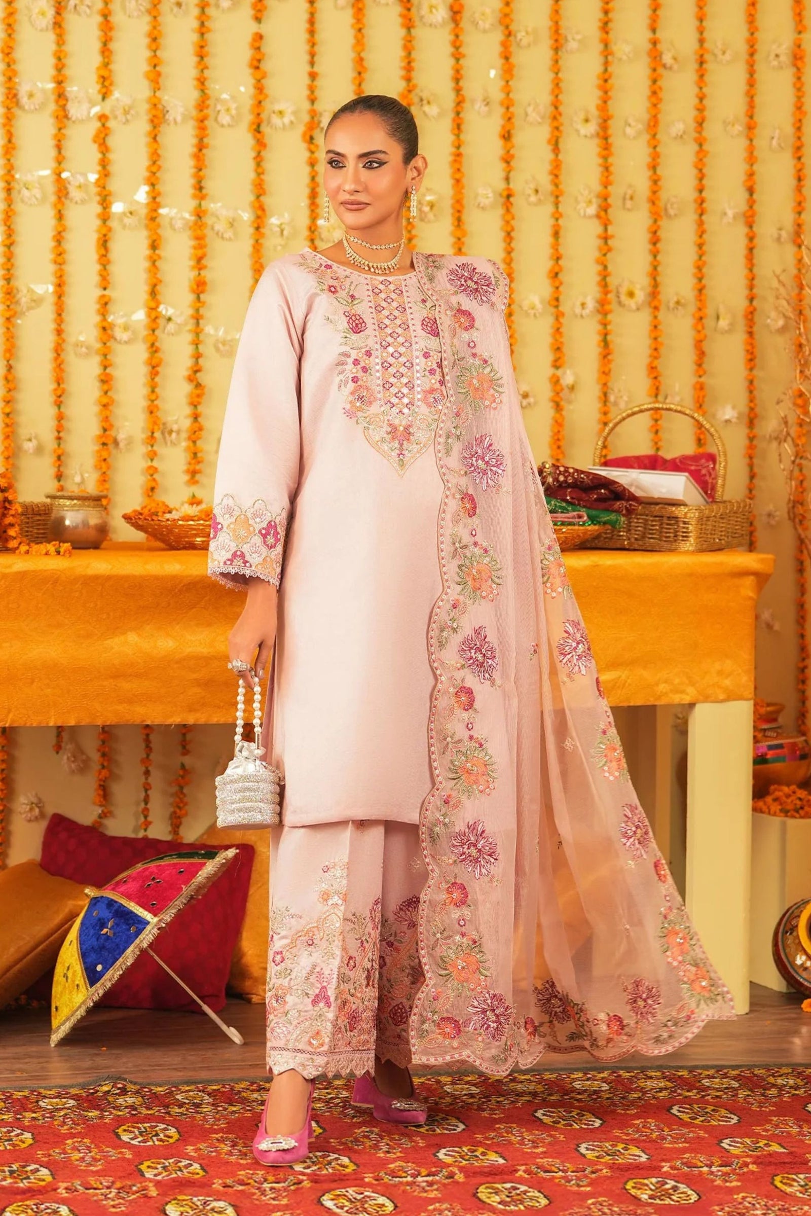Party Dress For Pakistani Wedding