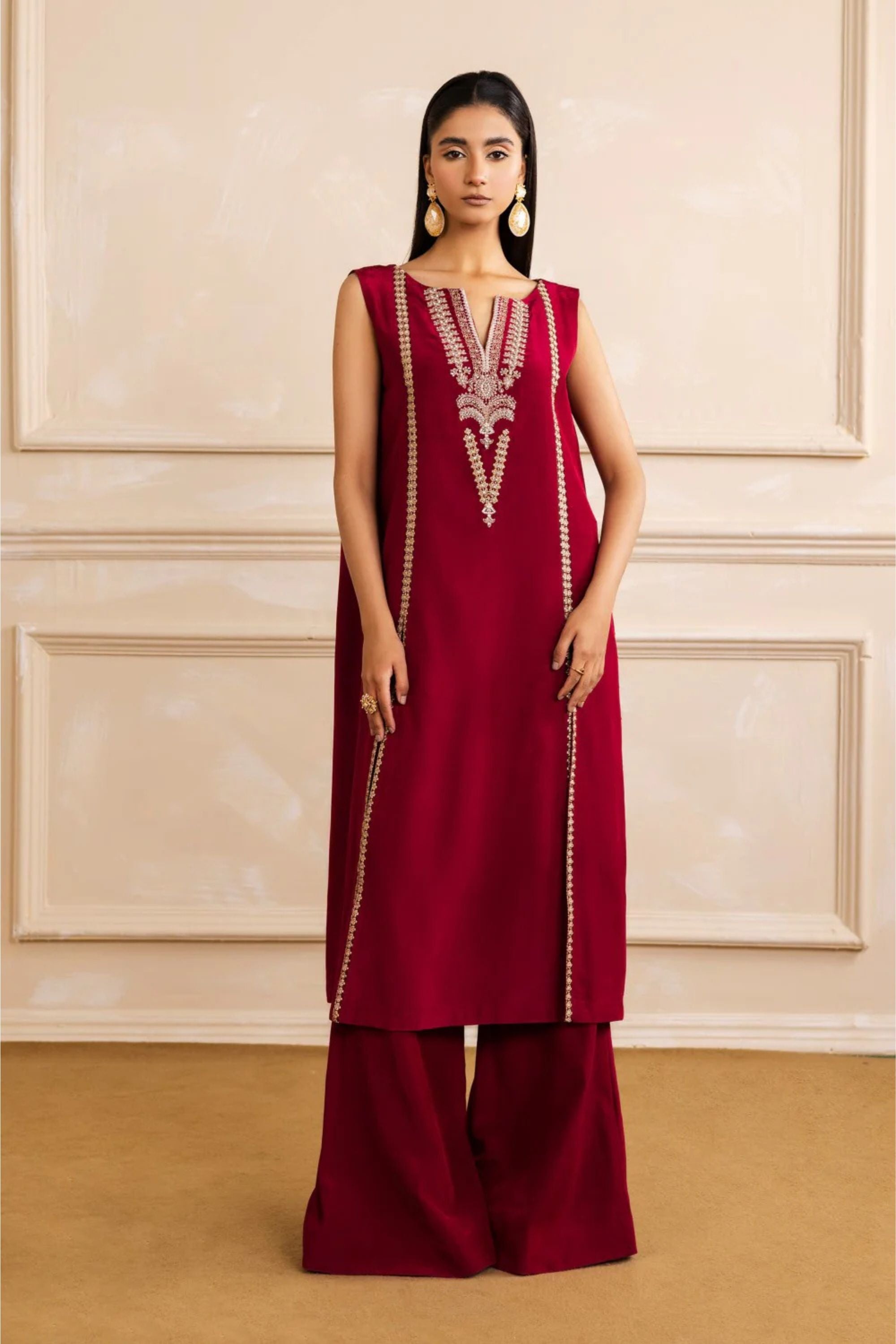 Wedding wear Pakistani outfits Online