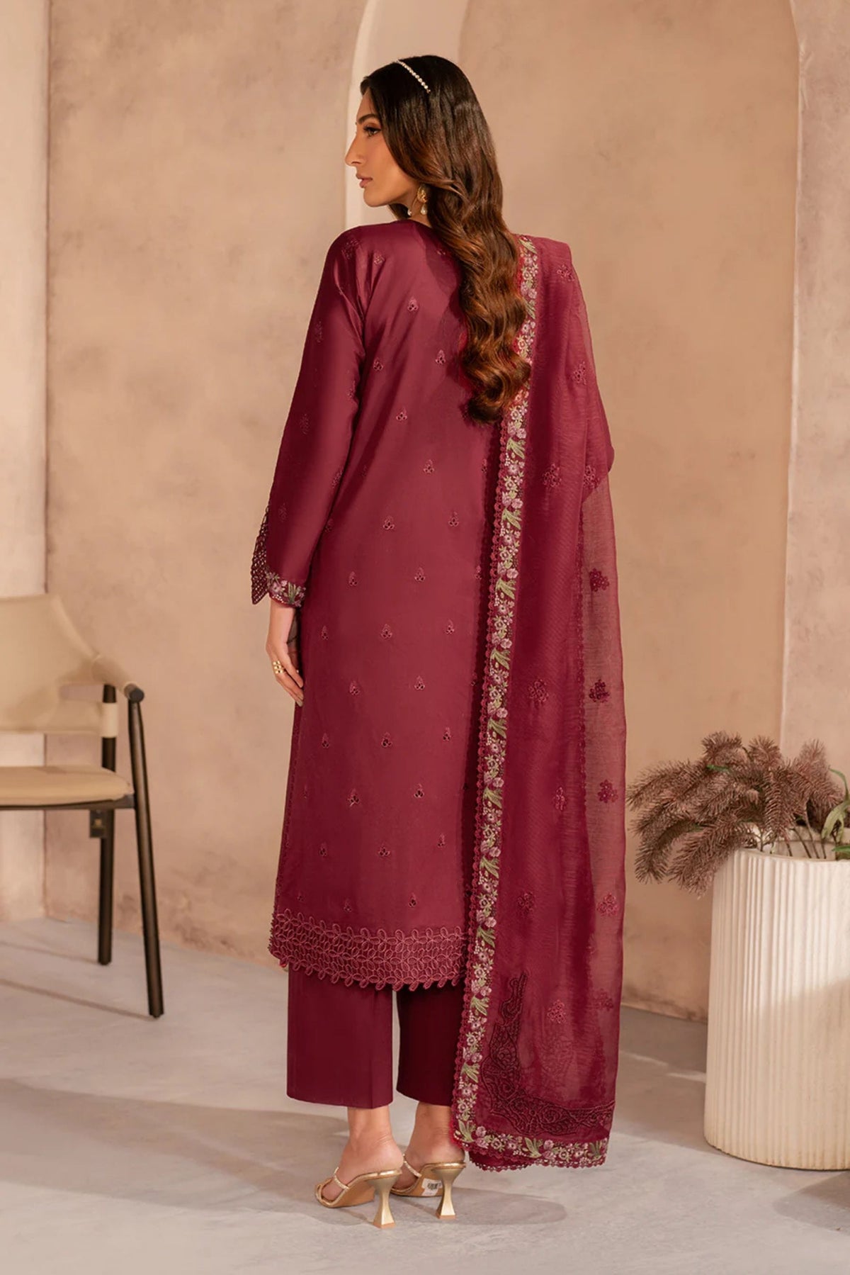 Pakistani Lawn Suits Online Adelaide 