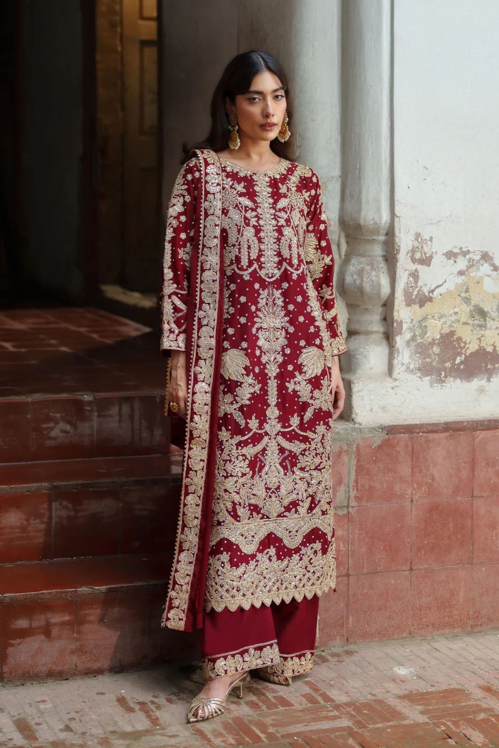 Pakistani Wedding Suits For Women
