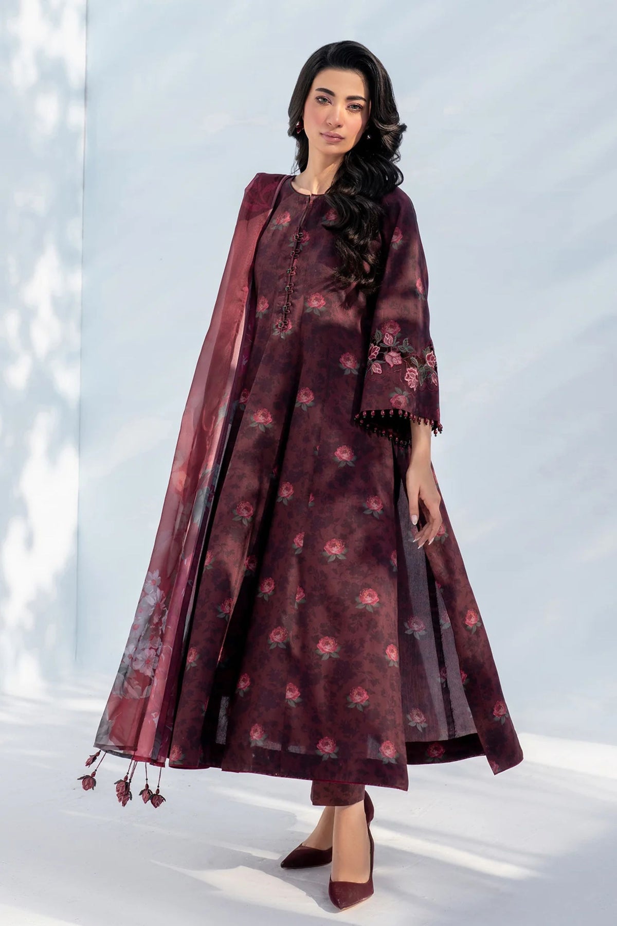 Pakistani Formal Suits For Get Together