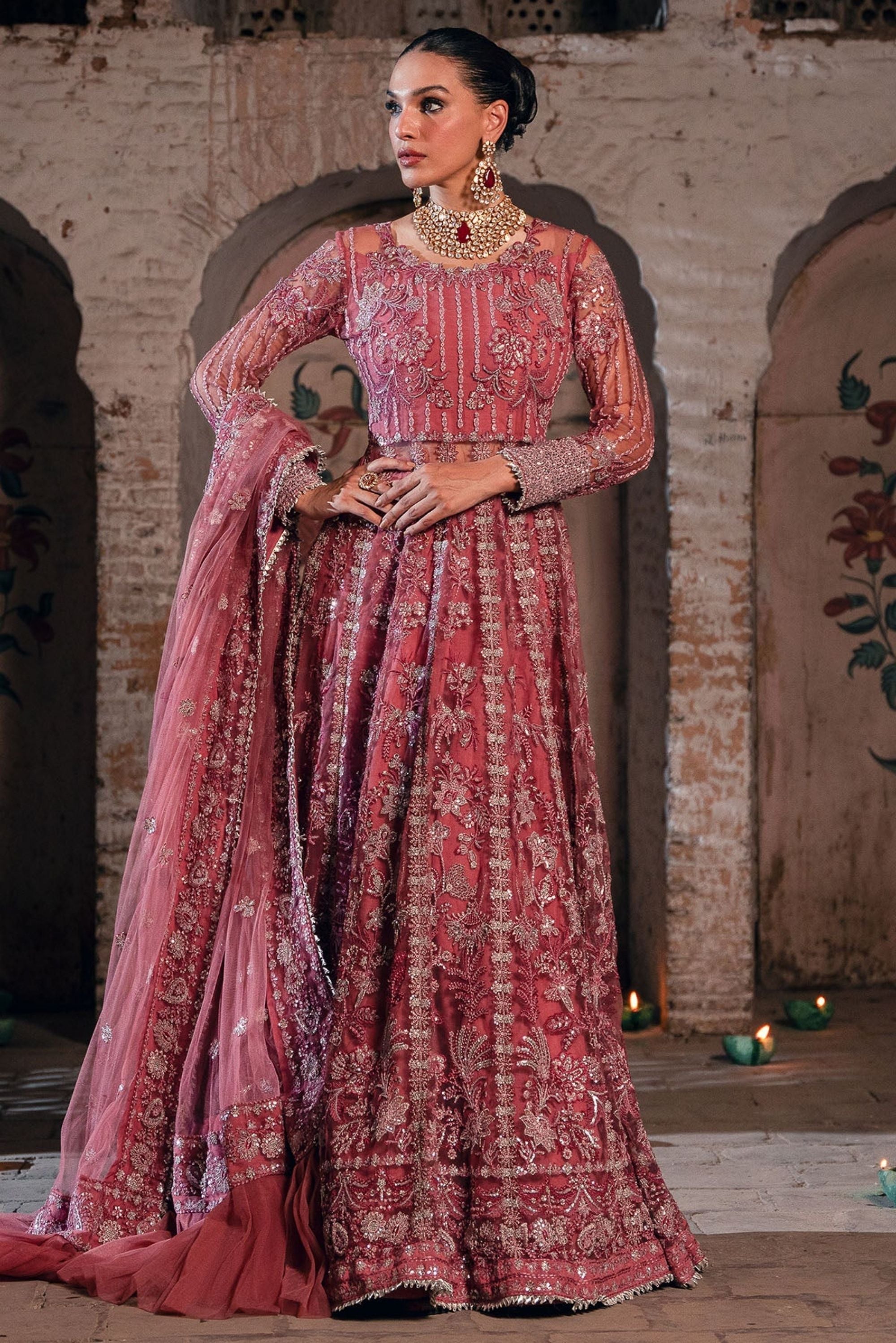 Guest Outfits To Attend Pakistani Wedding
