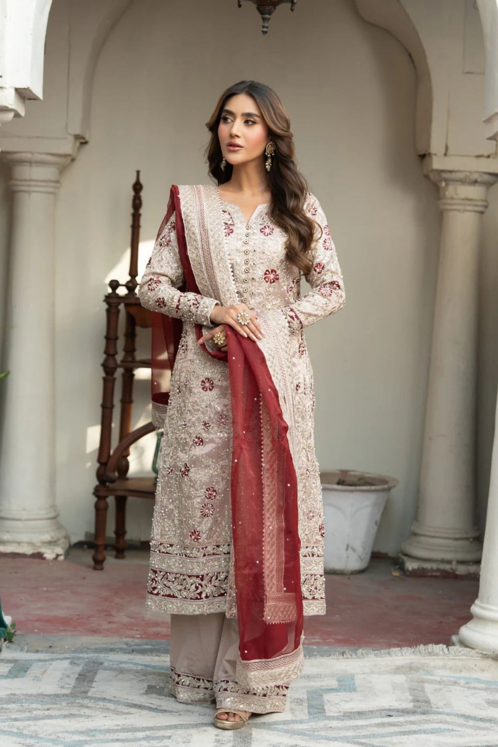 Pakistani Wedding Suits For Women