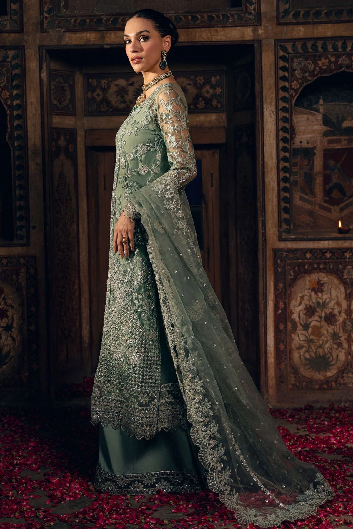 Pakistani Suits To Attend Wedding