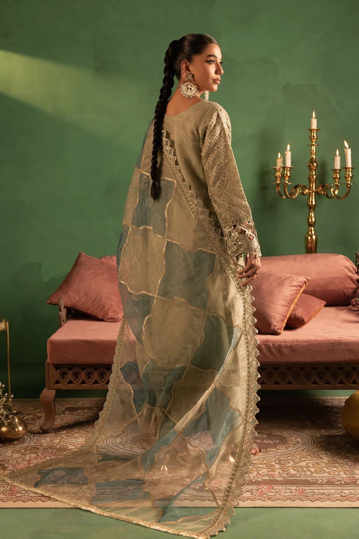 Guest Outfits To Attend Pakistani Wedding