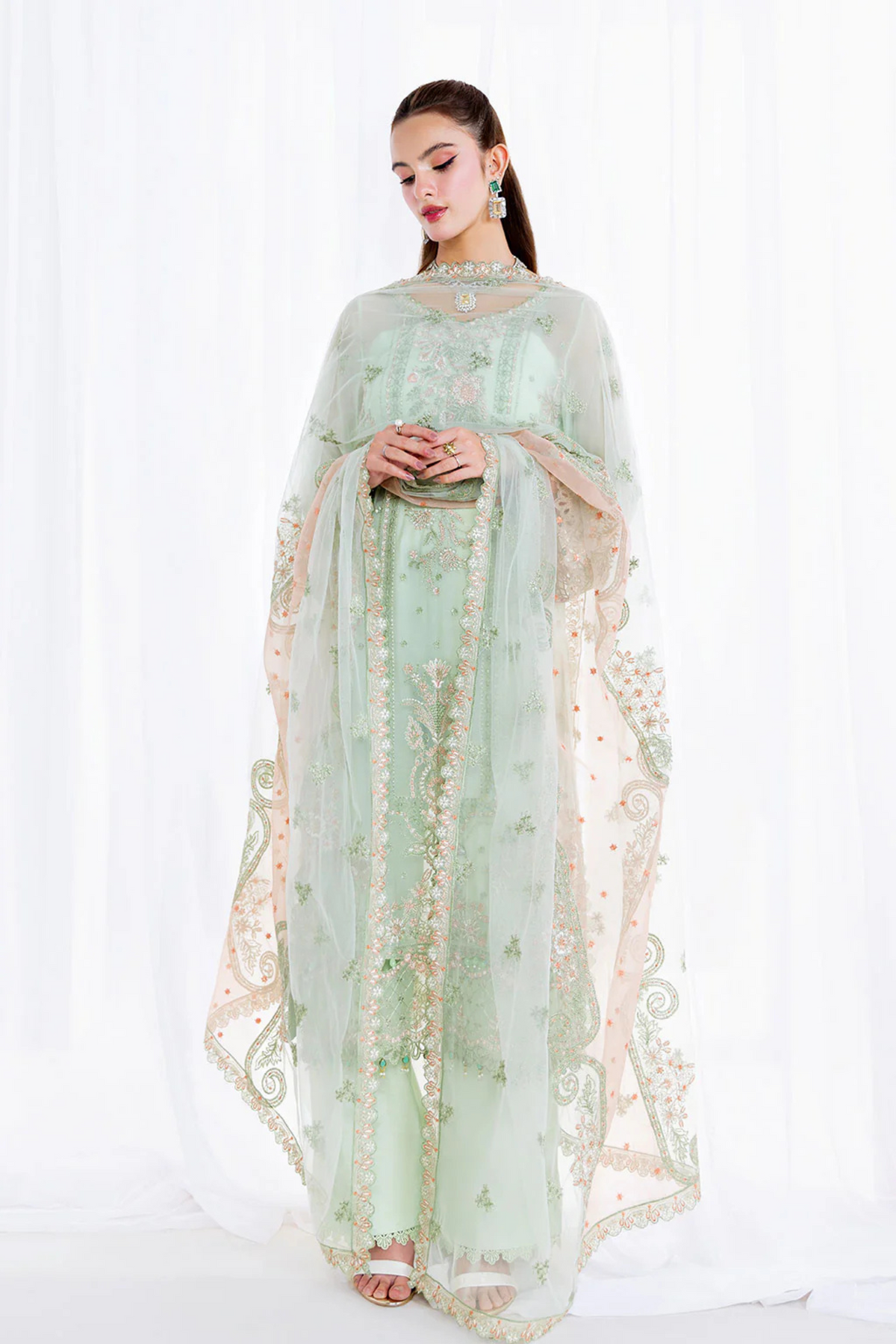 Pakistani Wedding Suits For Women In Melbourne