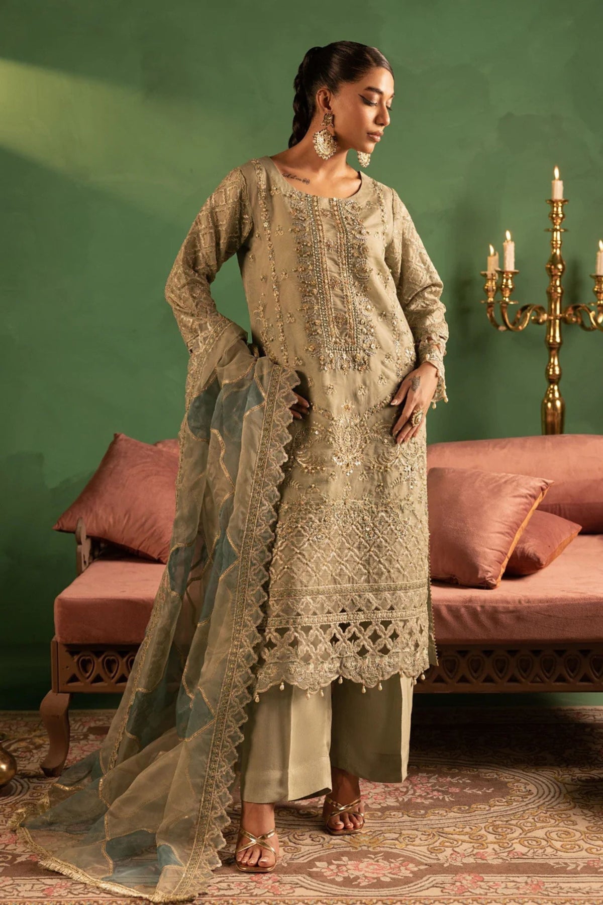 Guest Outfits To Attend Pakistani Wedding