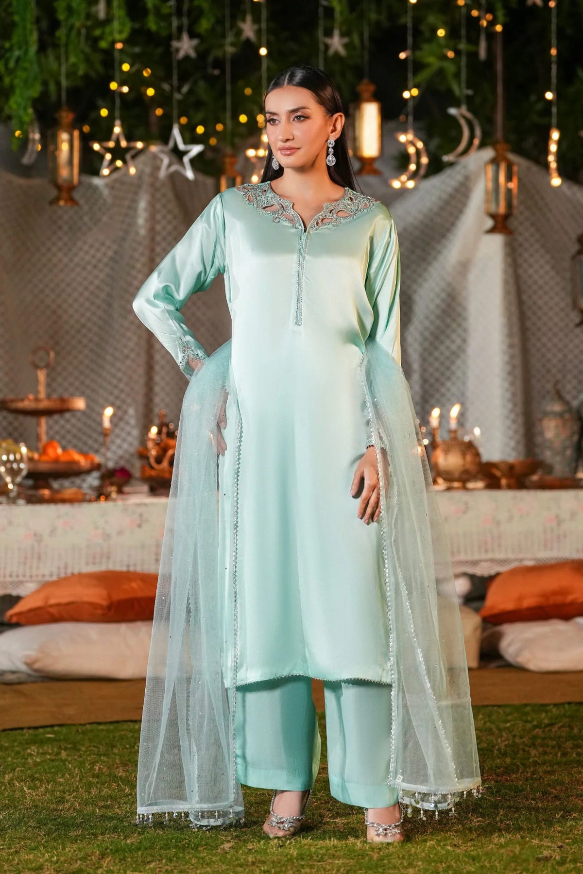 Pakistani Wedding Suits For Women