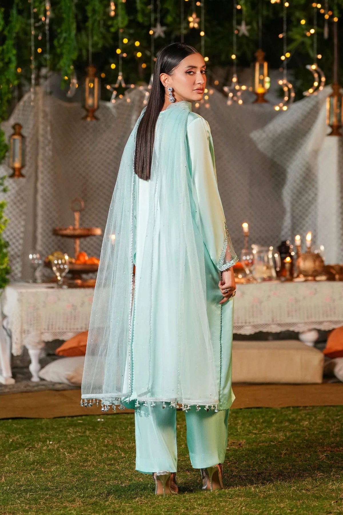 Pakistani Wedding Suits For Women