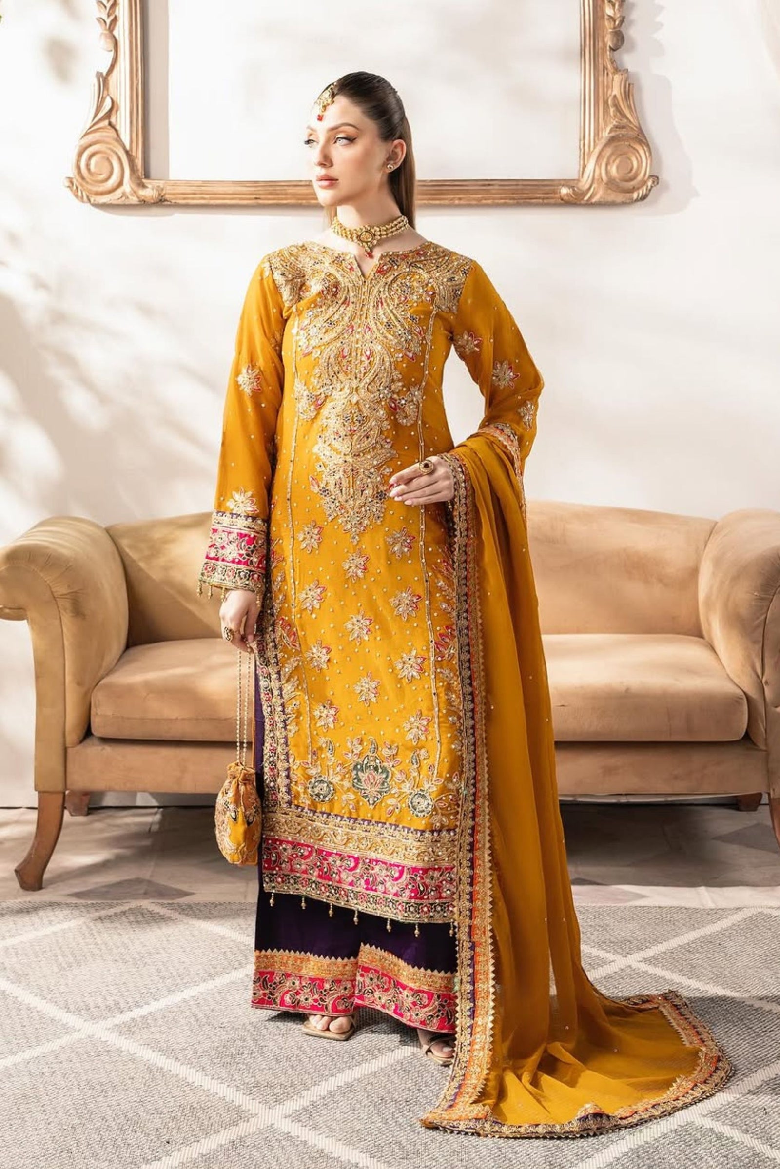 Pakistani Wedding Guest Outfits 2024