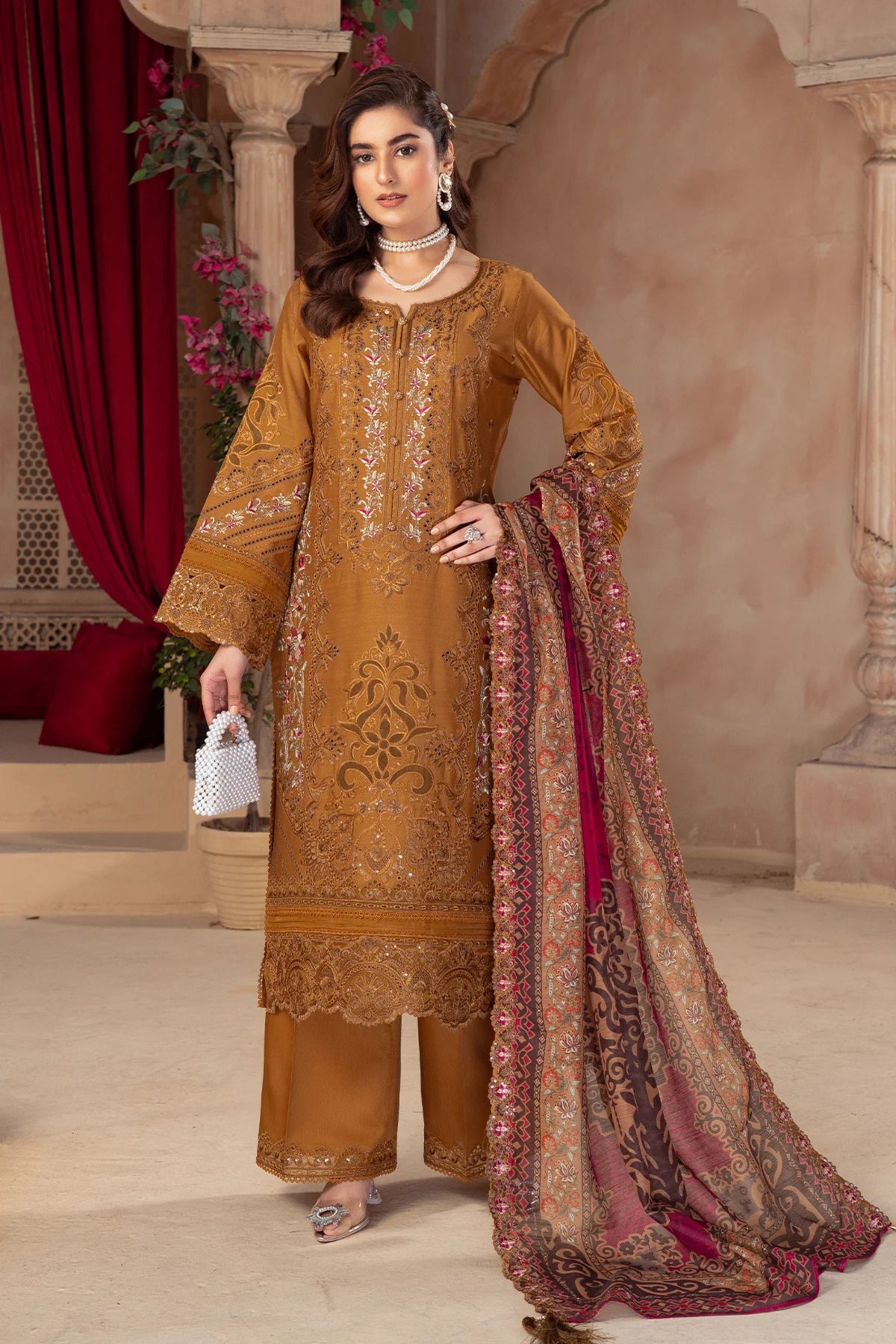 Pakistani Formal Fashion For Women