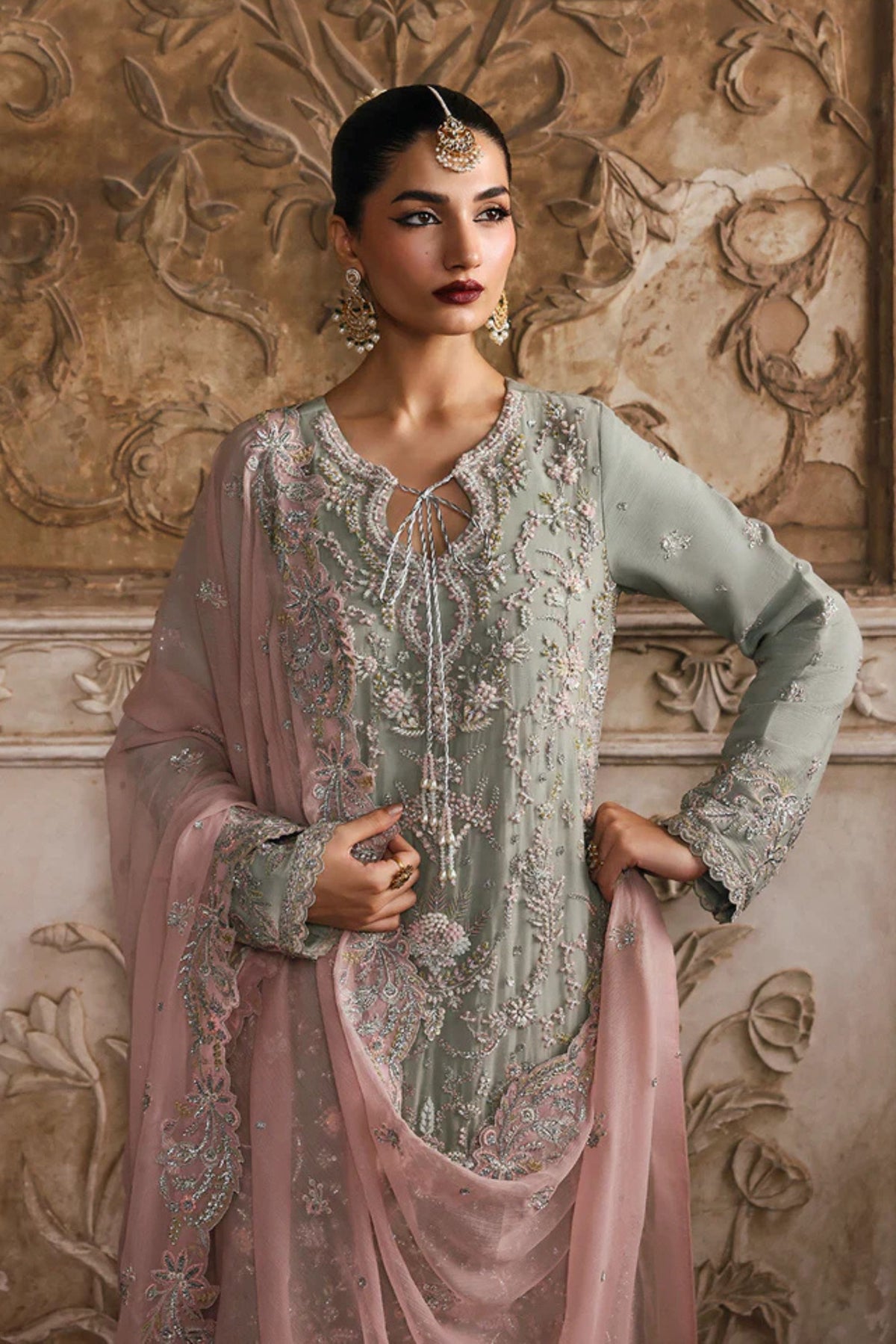 Pakistani Wedding Outfits For Ladies USA