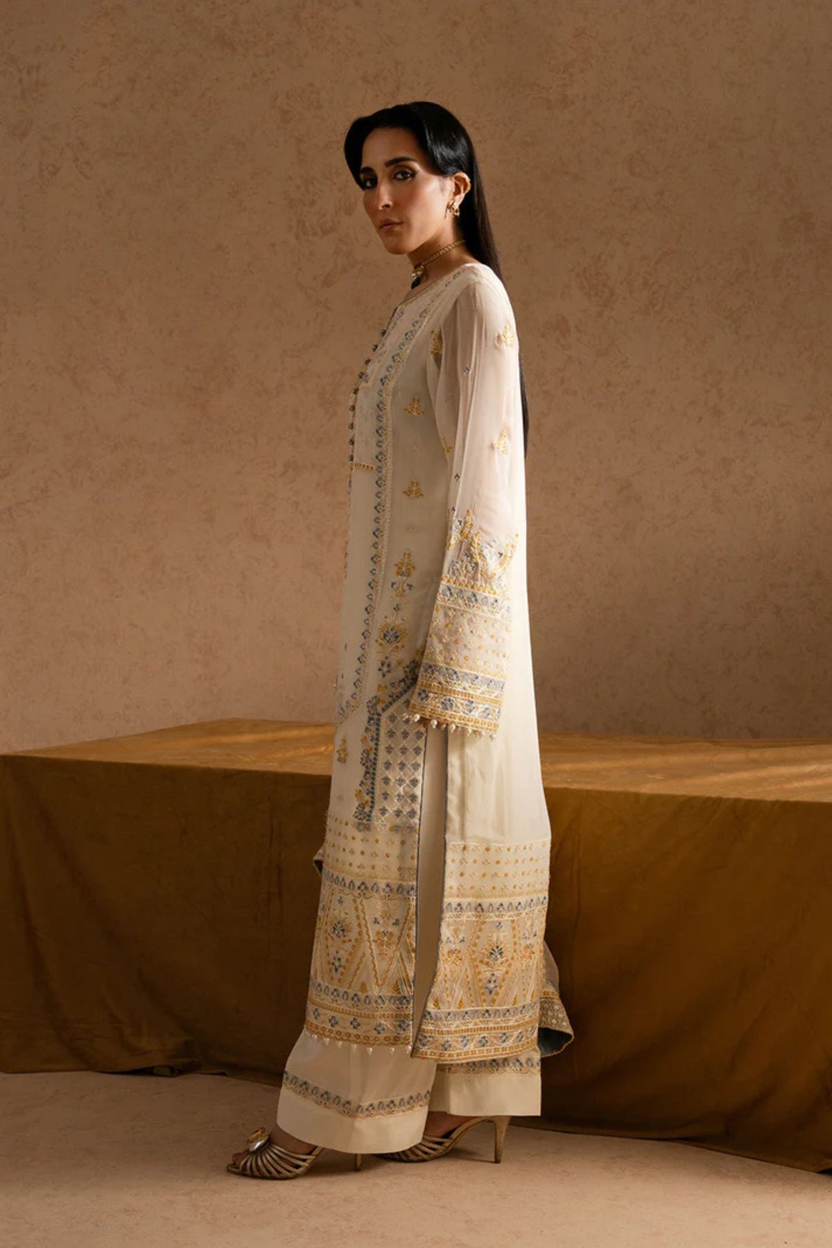 Pakistani Wedding Suits For Women Bradford
