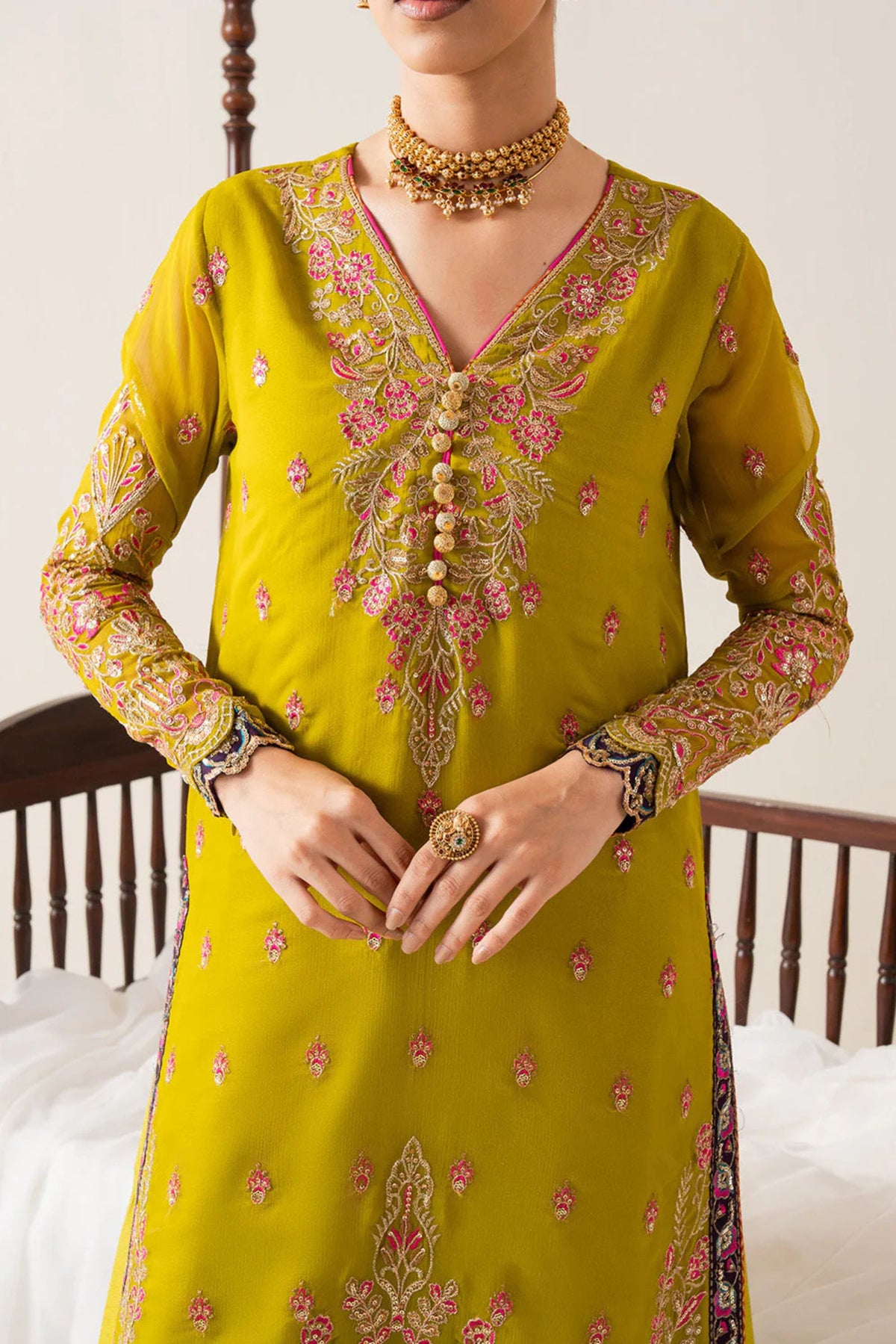Pakistani Wedding Ensembles For Females