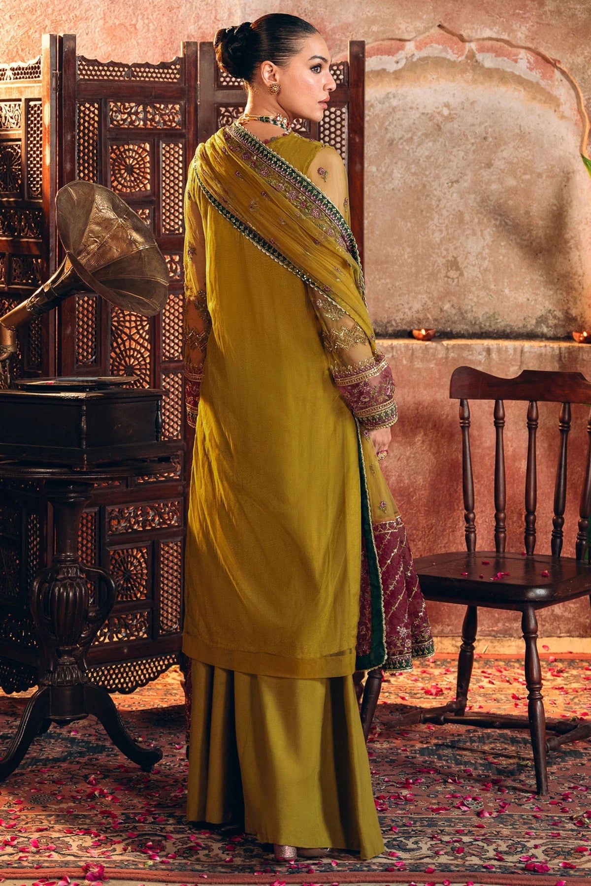 Pakistani Wedding Sharara Suits Online In Australia